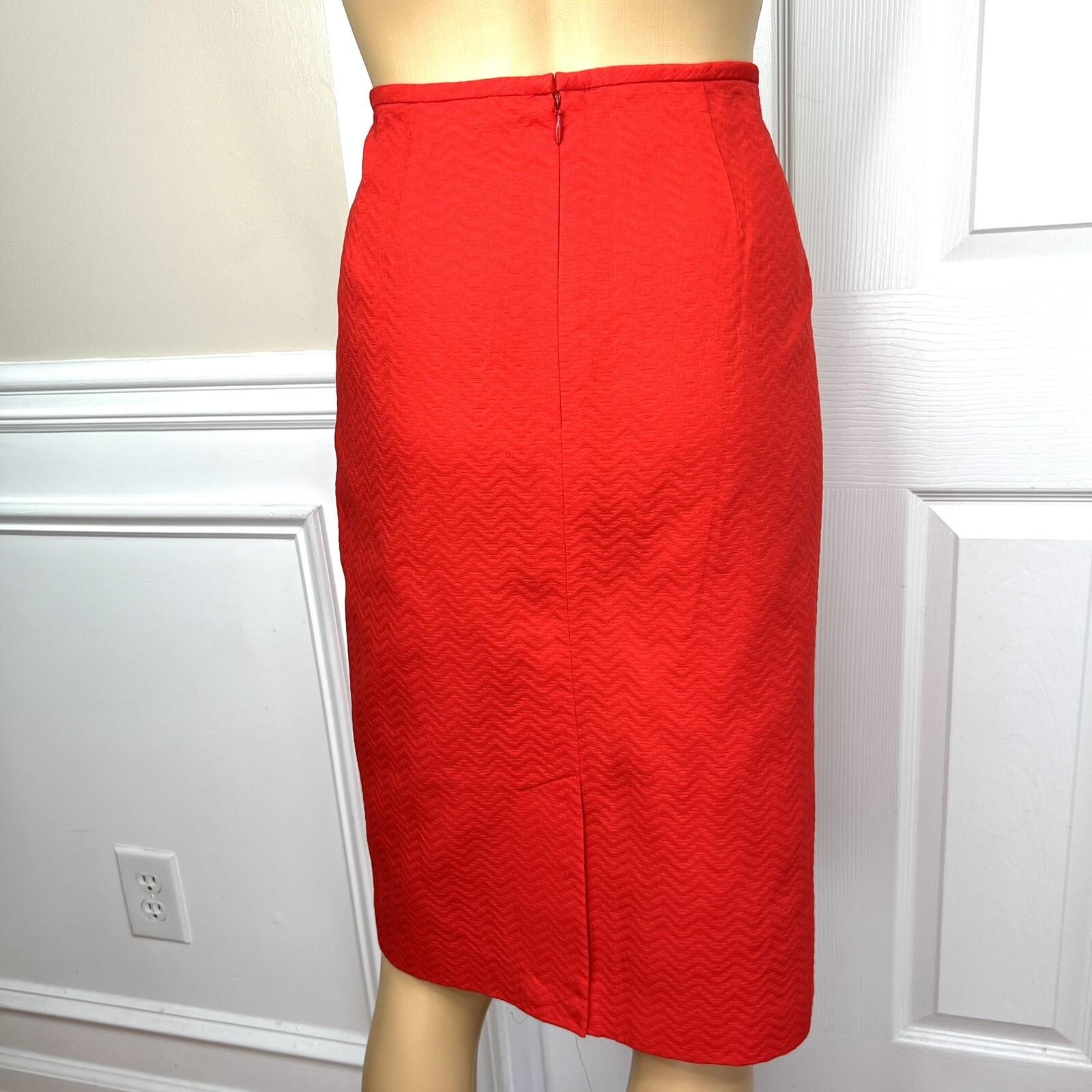 Calvin Klein Cotton Polyester Skirt Suit Size 14 Red Lined Notch Collar 2PC New