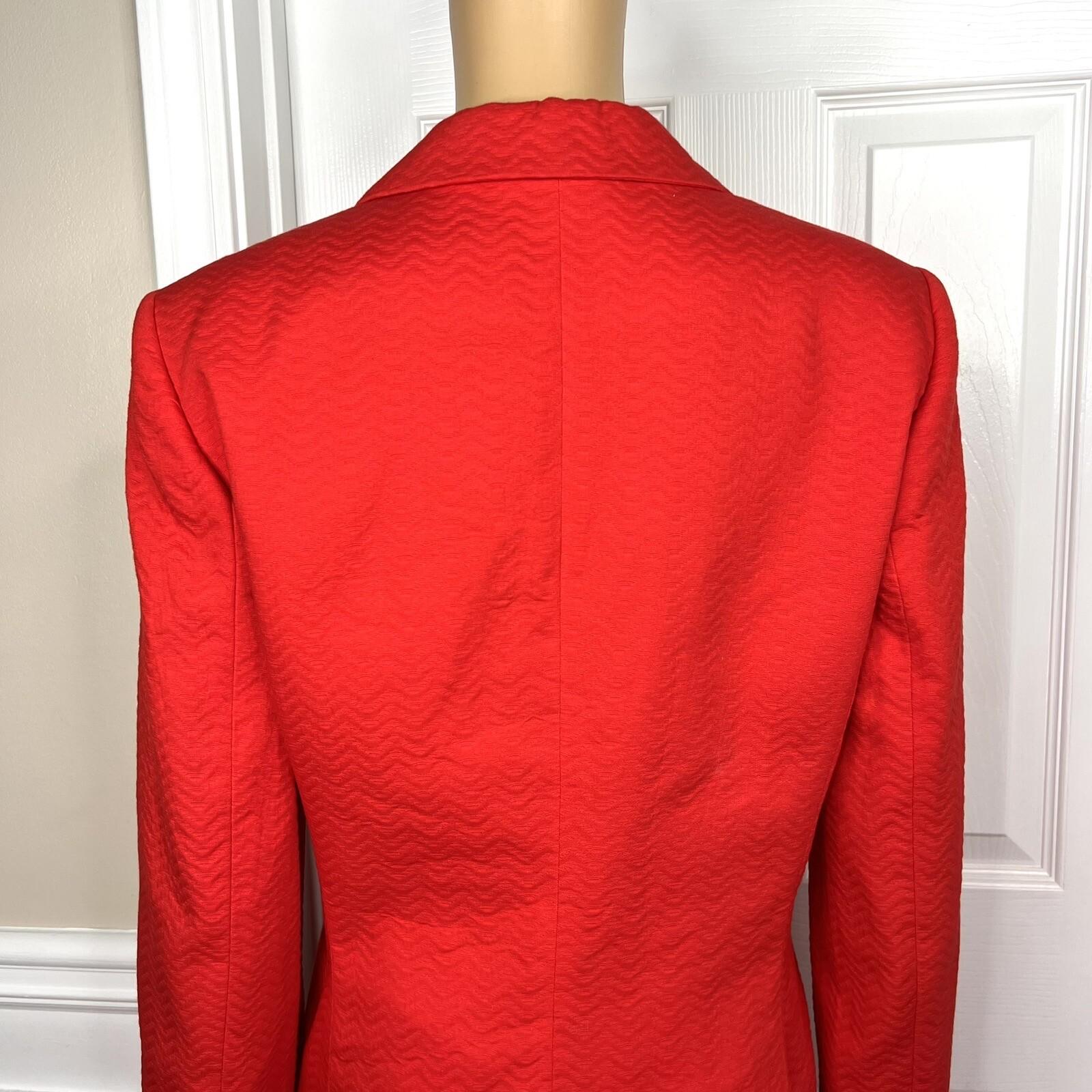 Calvin Klein Cotton Polyester Skirt Suit Size 14 Red Lined Notch Collar 2PC New