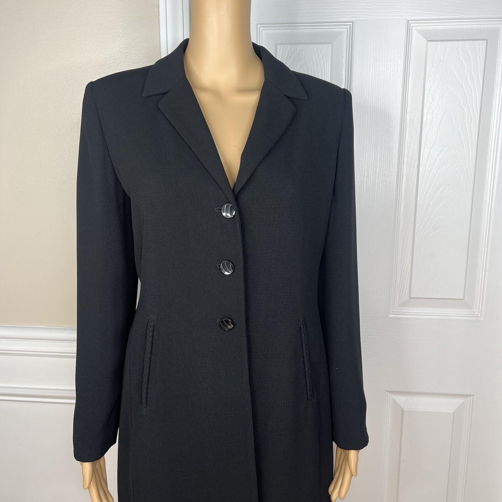 Larry Levine Polyester Skirt Suit Size 10P  Black Lined Mid Length Career 2PC