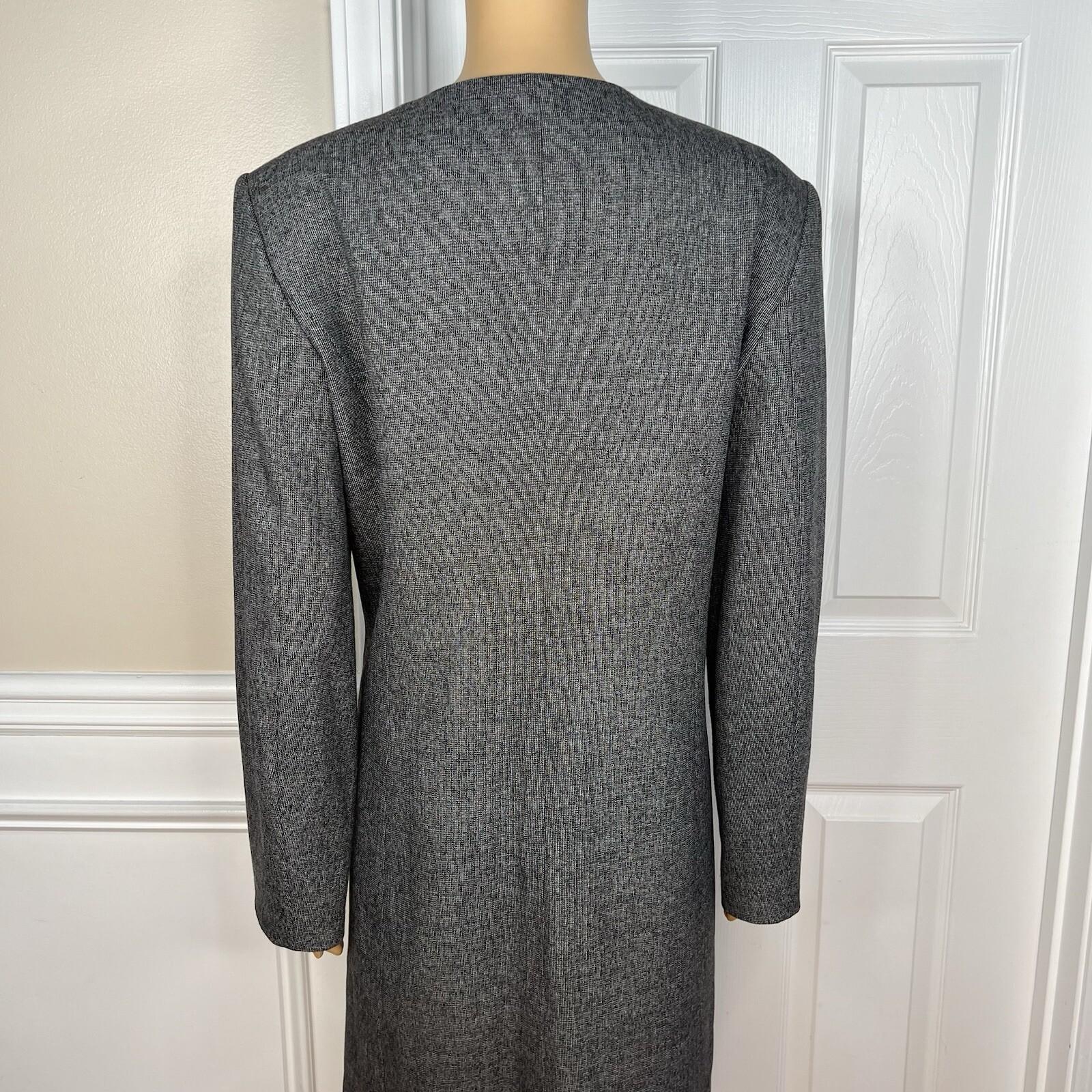 10-917.jpg Calvin Klein Polyester Rayon Spandex Blazer Size 10 Gray Collarless Mid Length