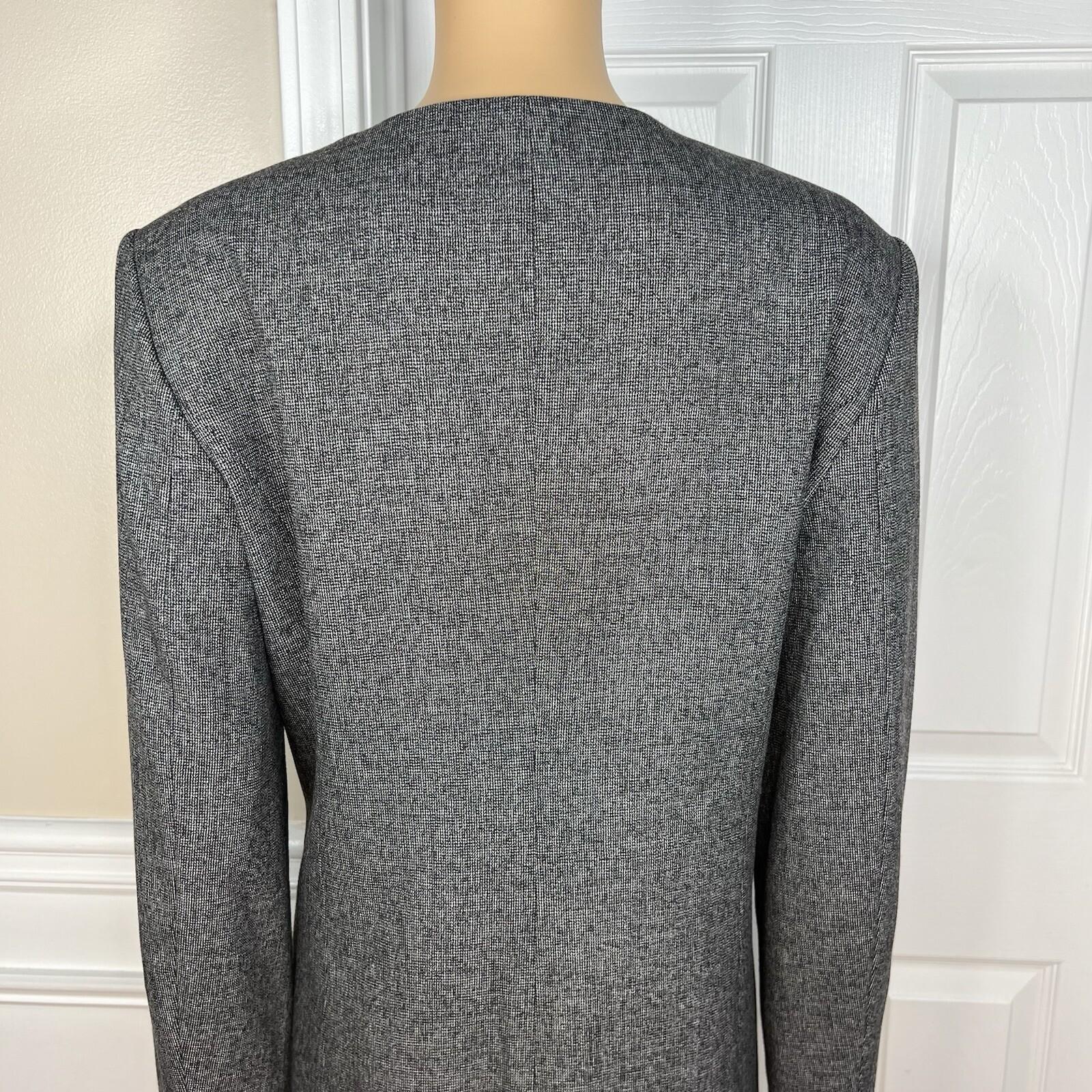 10-918.jpg Calvin Klein Polyester Rayon Spandex Blazer Size 10 Gray Collarless Mid Length