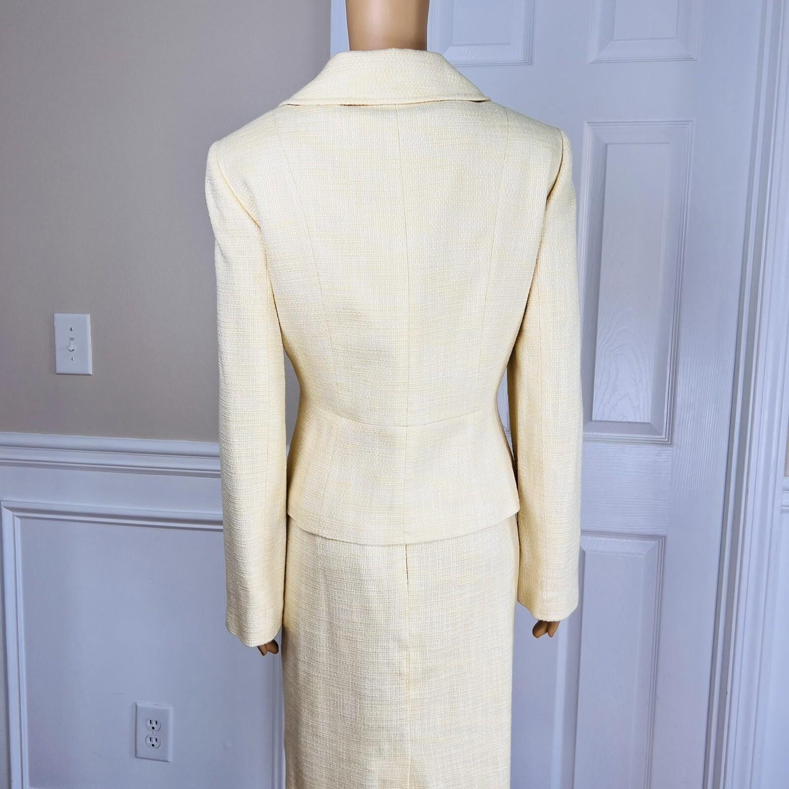 ALEX MARIE Women 2PC Yellow Acrylic Lined Pleated Dress Suit Size 10
