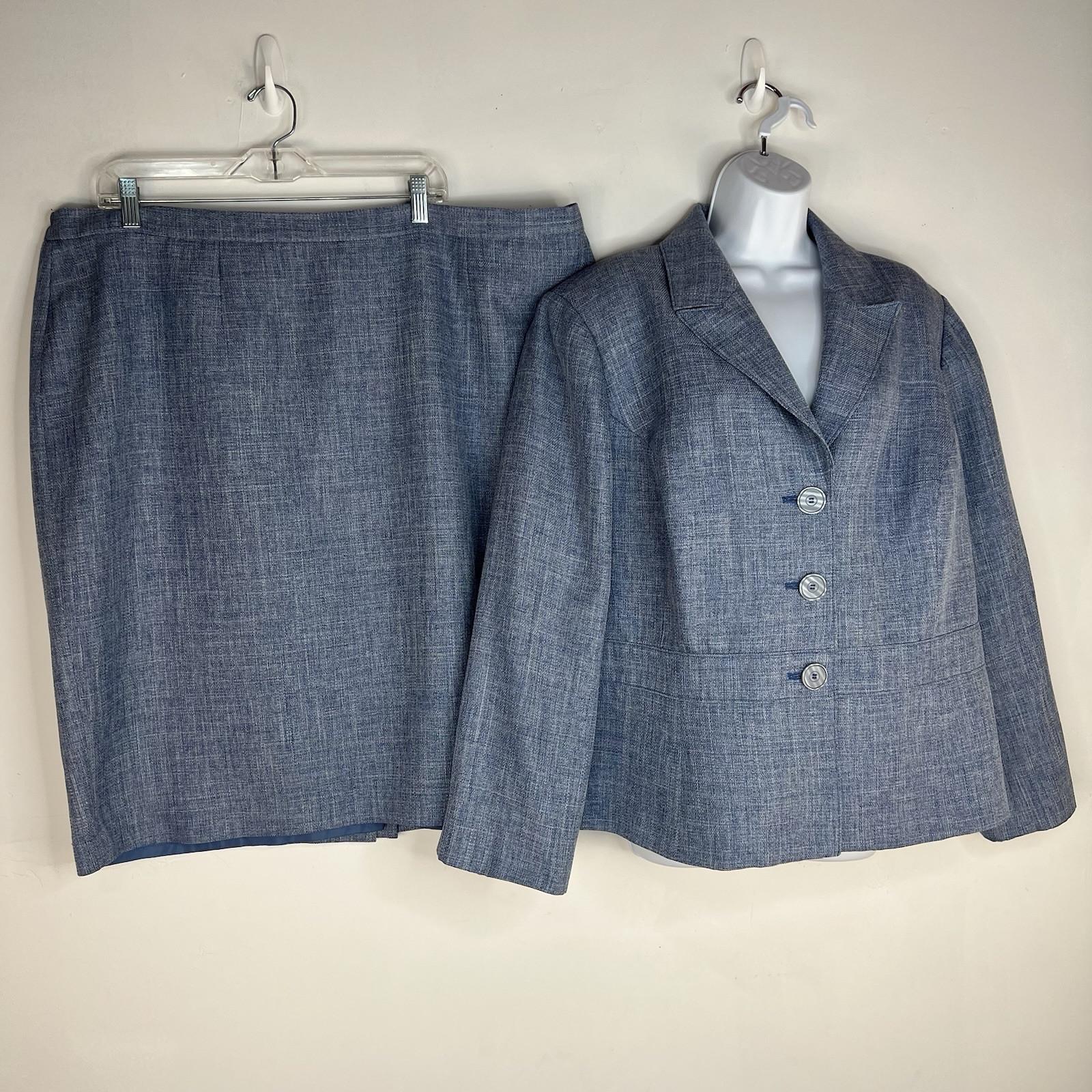 Le Suit Women Polyester Skirt Suit 22W Light Blue Notch Collar Career Lined