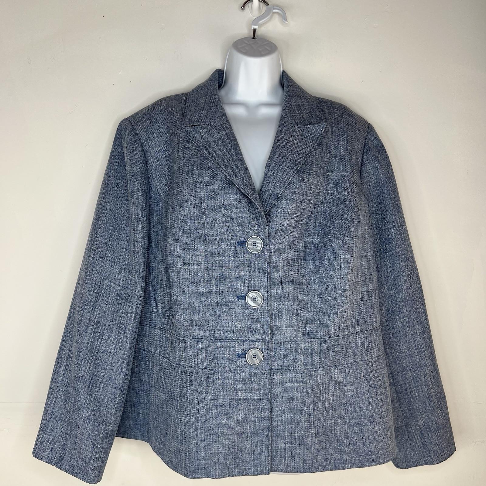 Le Suit Women Polyester Skirt Suit 22W Light Blue Notch Collar Career Lined