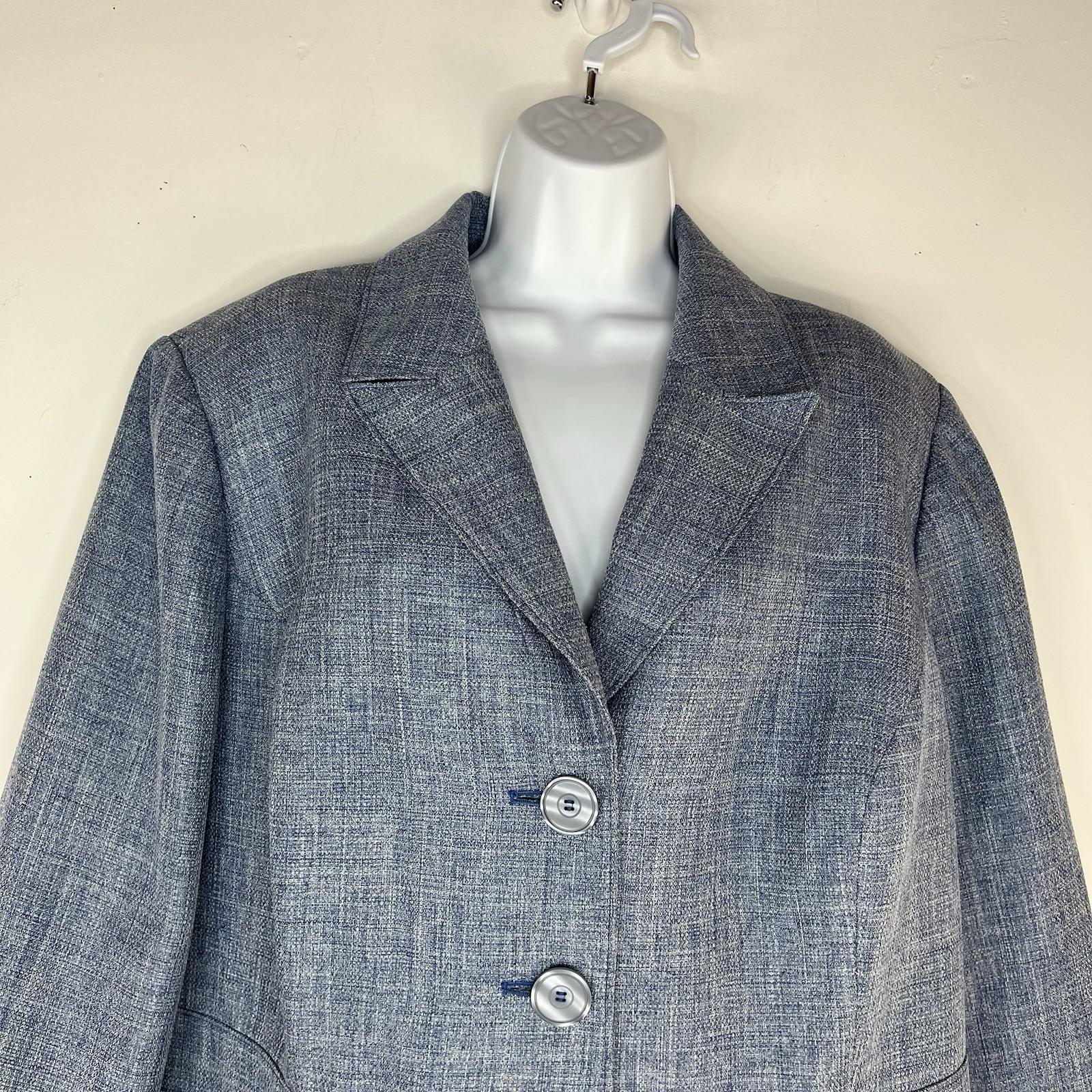 Le Suit Women Polyester Skirt Suit 22W Light Blue Notch Collar Career Lined