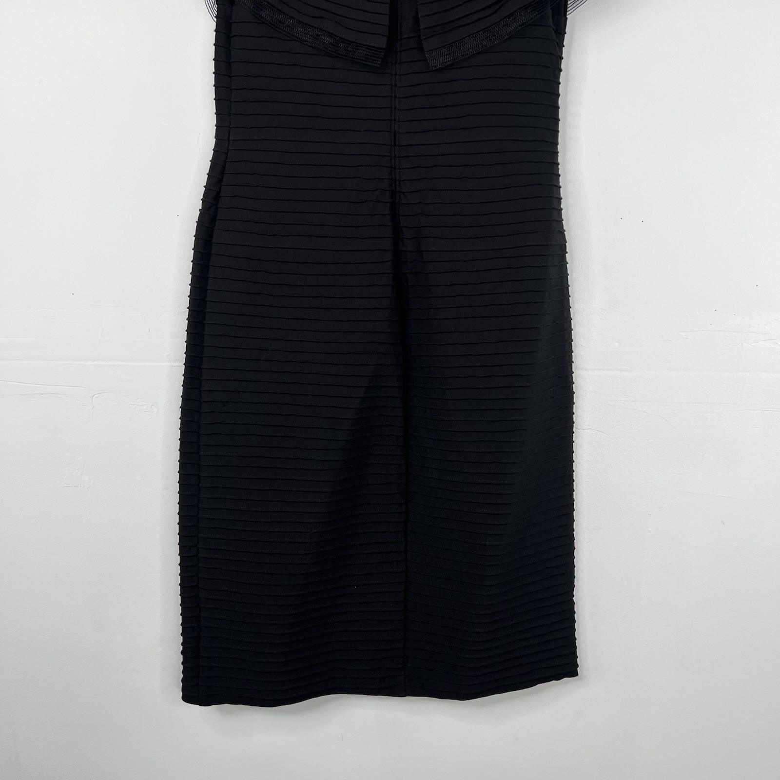 Tadashi Shoji Tabora off-shoulder ruffle dress size M layered tiered Minimalist