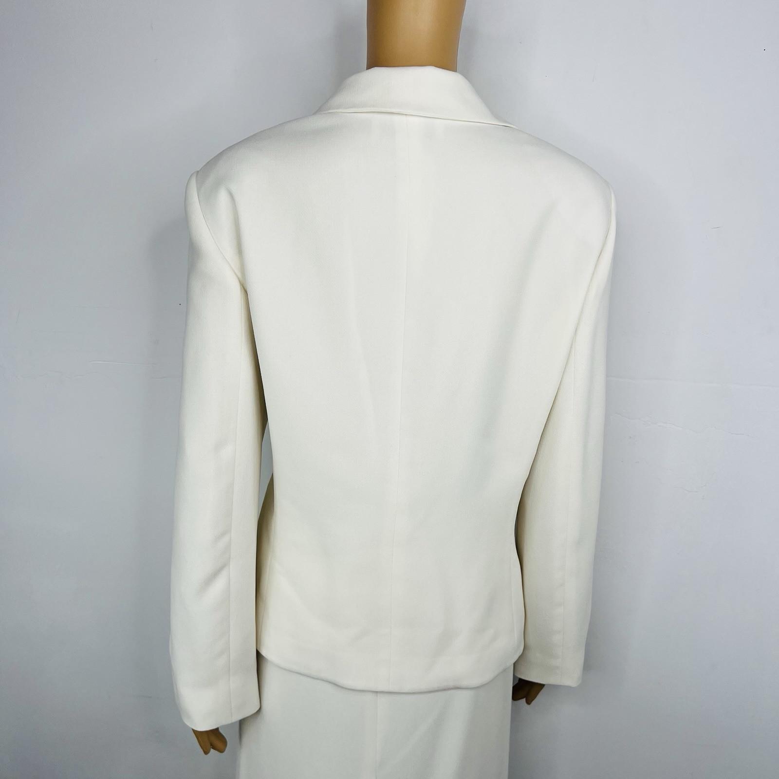 Le Suit Polyester Skirt Suit Size 16 Off White Lined Crepe Timeless Classy 2PC