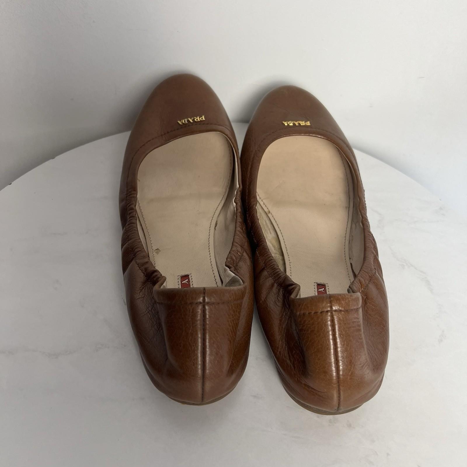 Prada Women Brown Leather Ballet Size 40/ US 9 Slip On Shoes