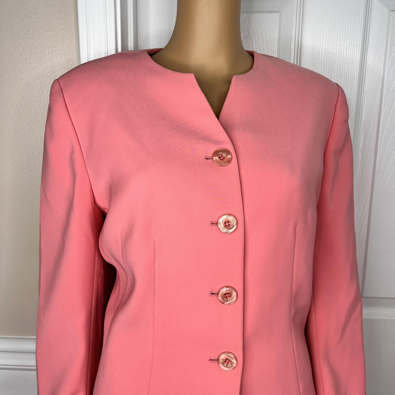 Le Suit Women Polyester Skirt Suit Size 14P Baby Pink Collarless Lined 2PC