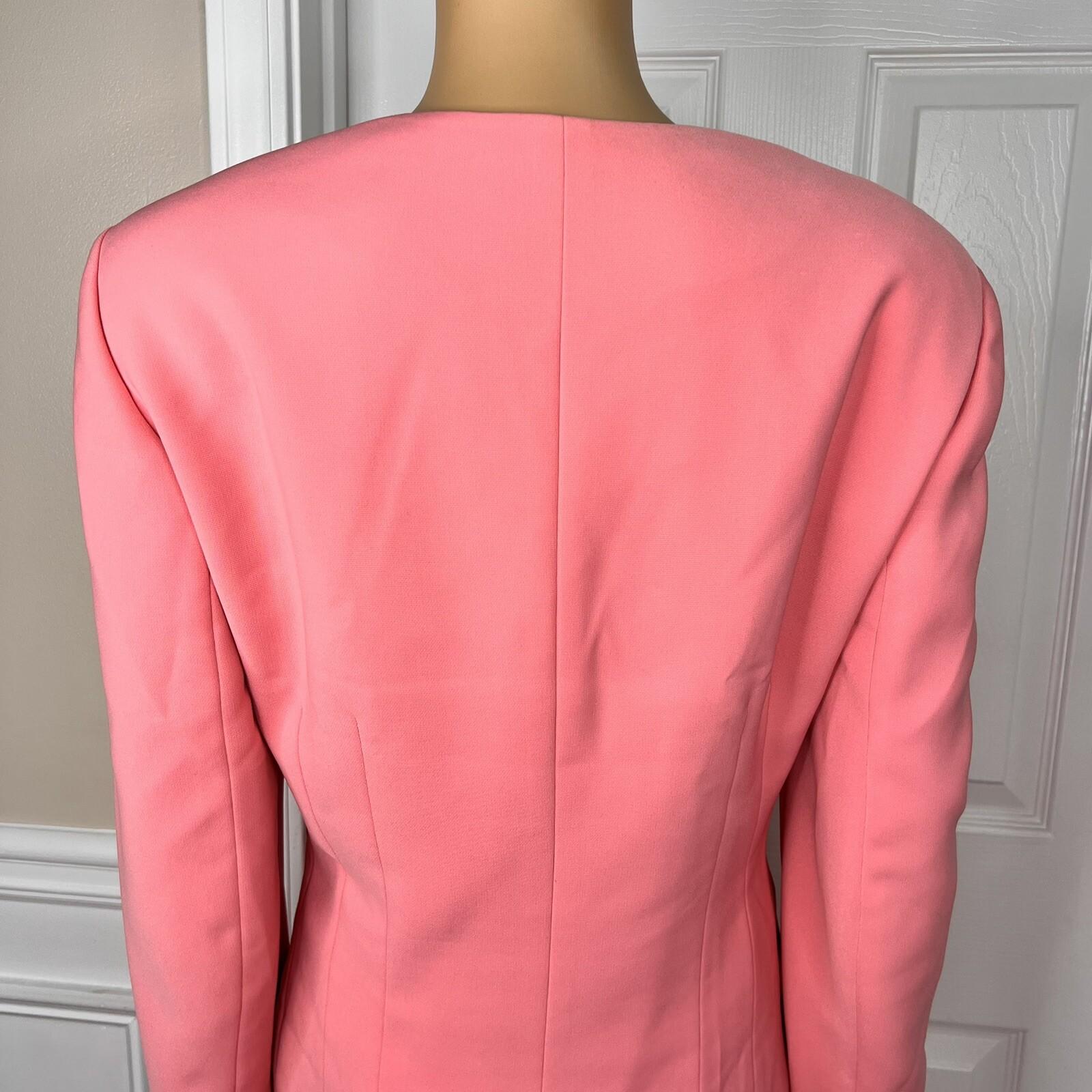 Le Suit Women Polyester Skirt Suit Size 14P Baby Pink Collarless Lined 2PC
