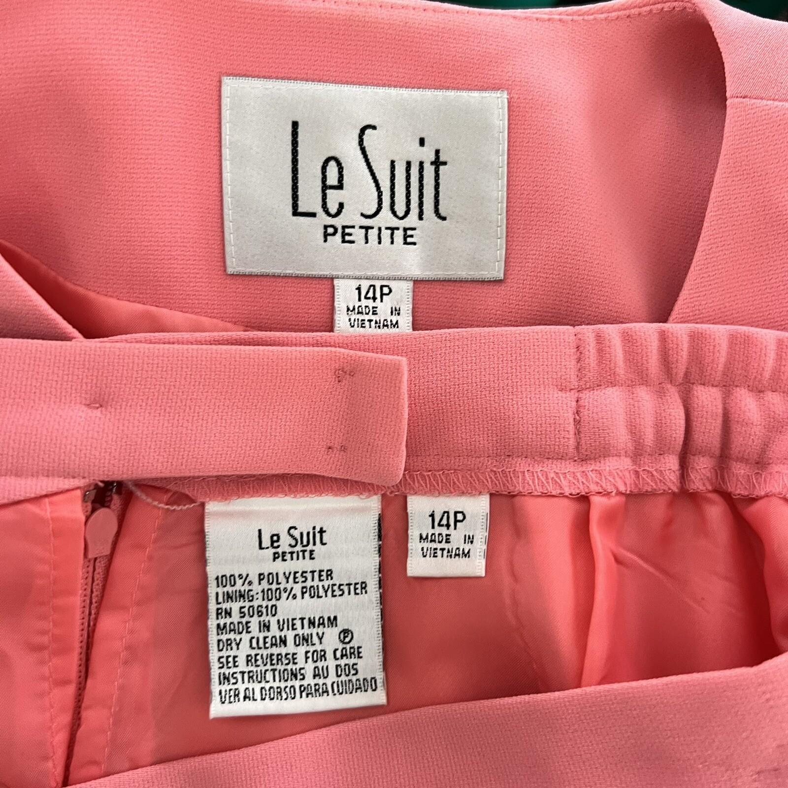 Le Suit Women Polyester Skirt Suit Size 14P Baby Pink Collarless Lined 2PC