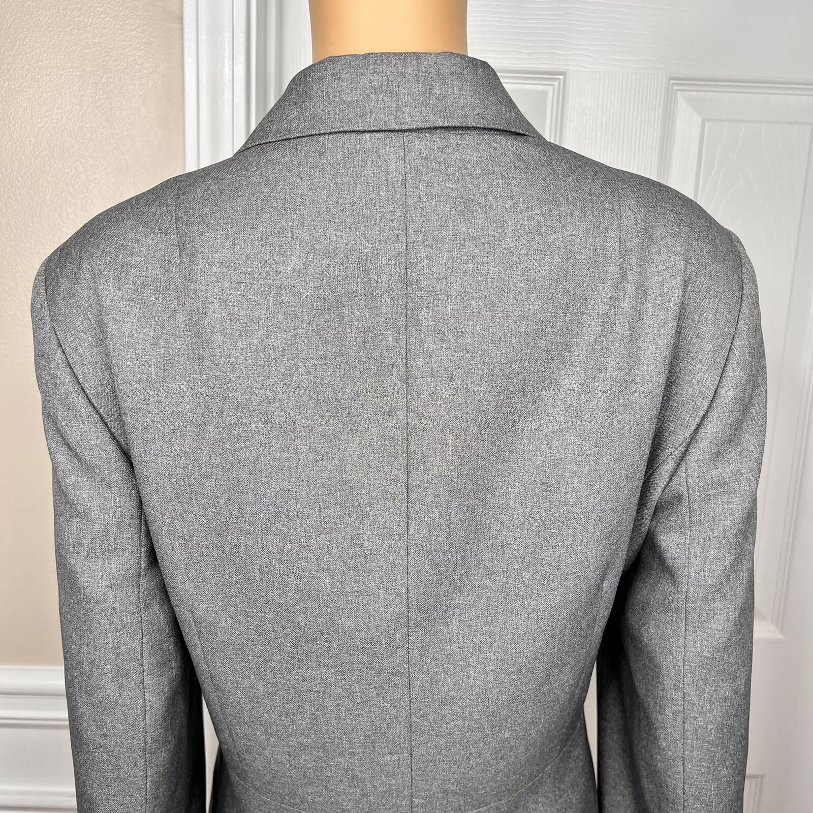 Le Suit Women  Polyester Pant Suit Size 16 Gray Lined Notch Collar Career 2PC
