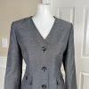 New LE SUIT 2PC Black White Collarless Polyester Skirt Suit Size 8 MSRP 0