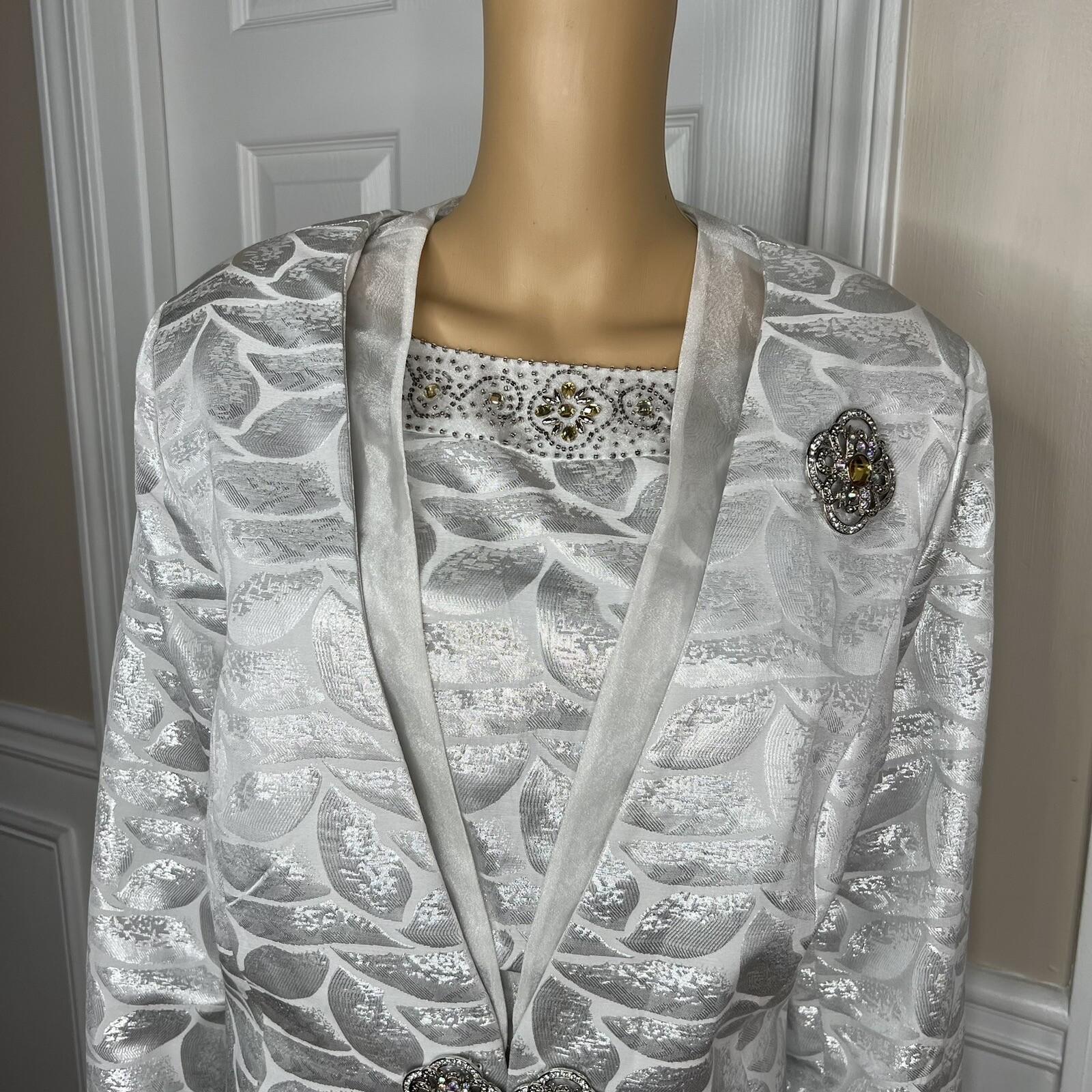NIGHT STUIDO NY Cotton Metallic  Skirt Suit Top 20 Beaded Silver Cocktail Church