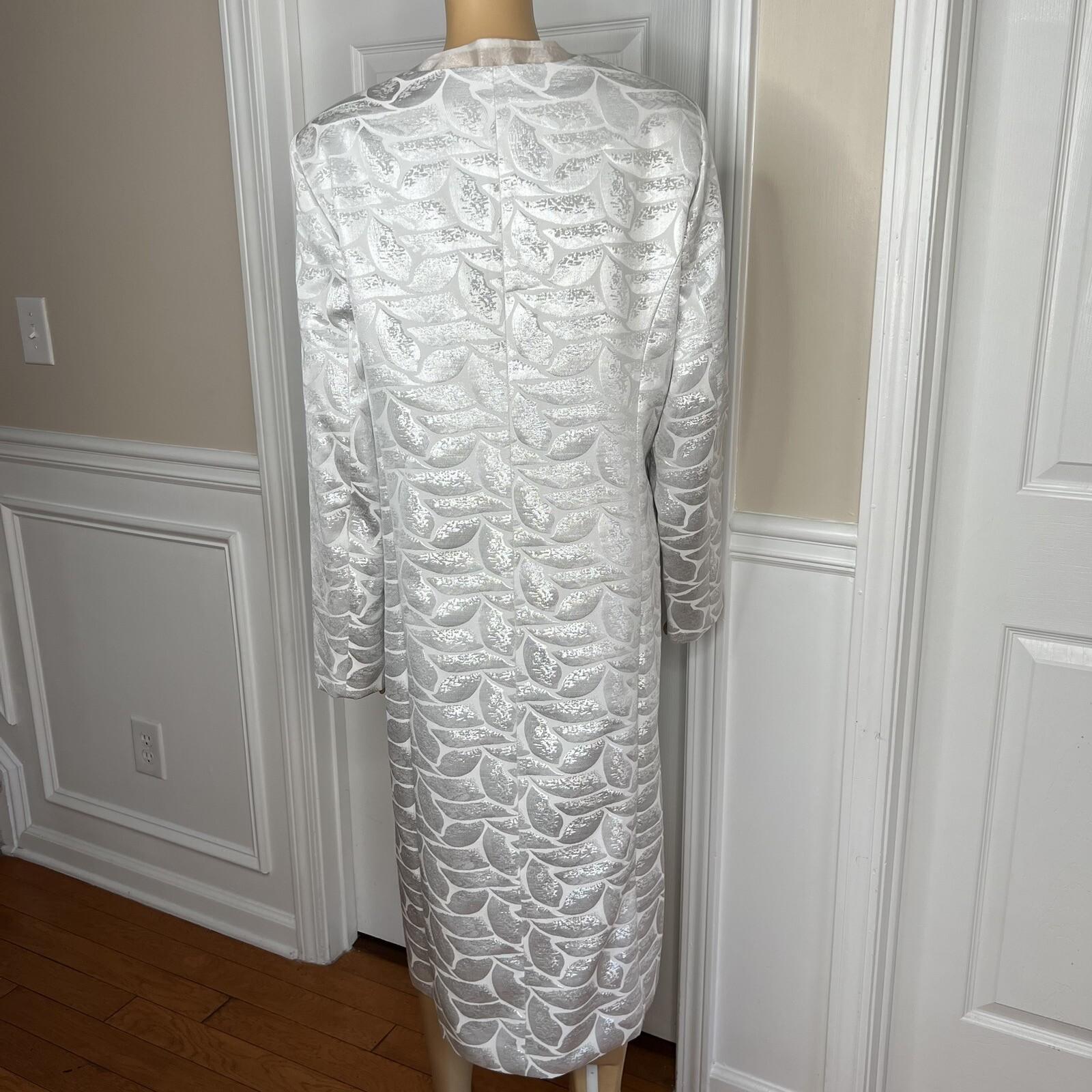 NIGHT STUIDO NY Cotton Metallic  Skirt Suit Top 20 Beaded Silver Cocktail Church