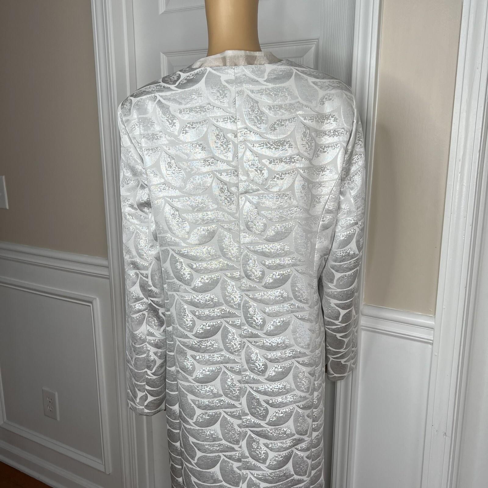NIGHT STUIDO NY Cotton Metallic  Skirt Suit Top 20 Beaded Silver Cocktail Church