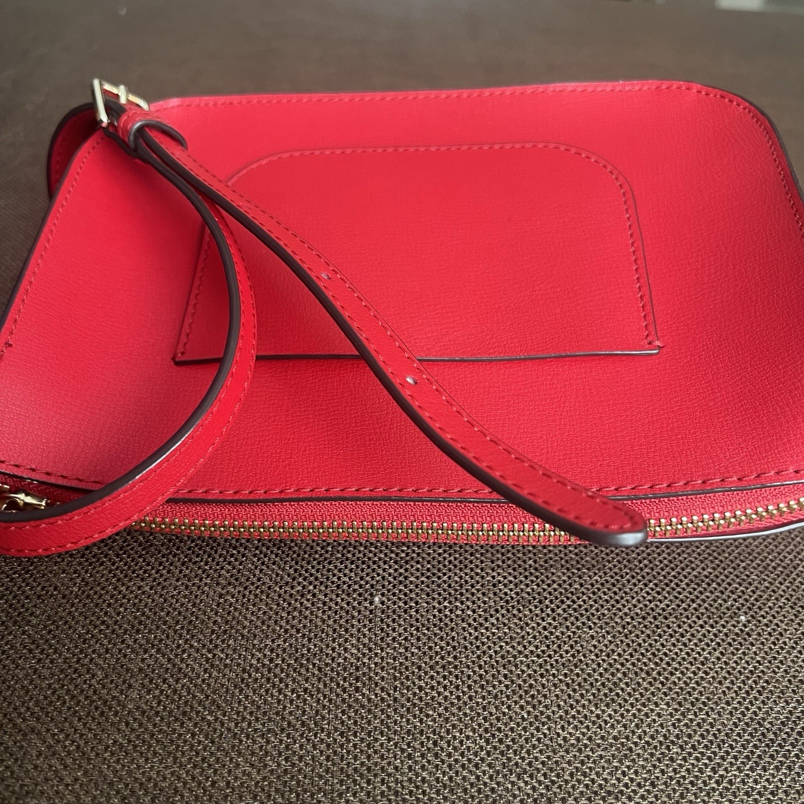 Kate Spade NY Leather Crossbody Bag Purse Red Adjustable Strap Pockets Small