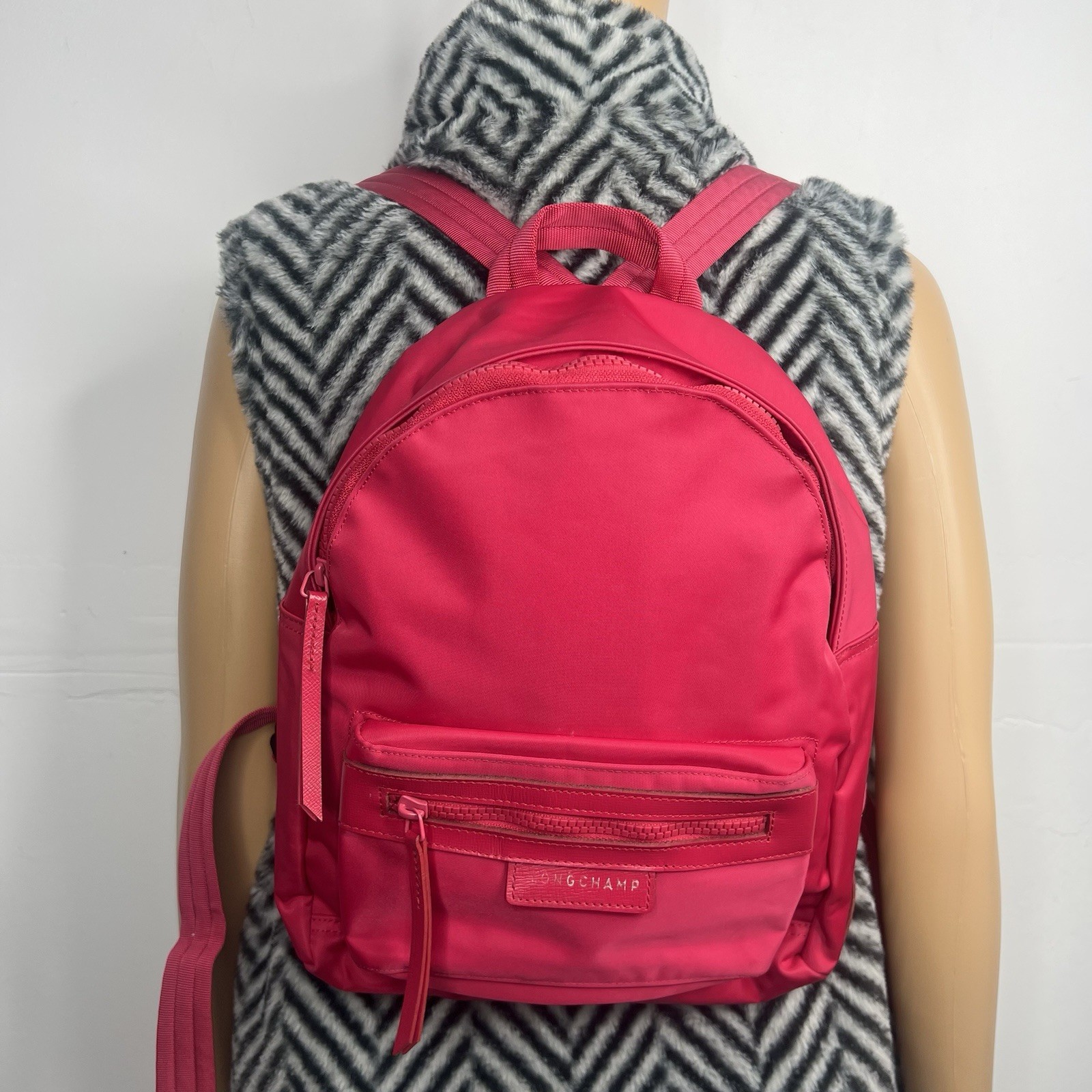 10-1276.jpg Longchamp Le Pliage Neo Small Backpack Pink Adjustable Straps Zip Pockets