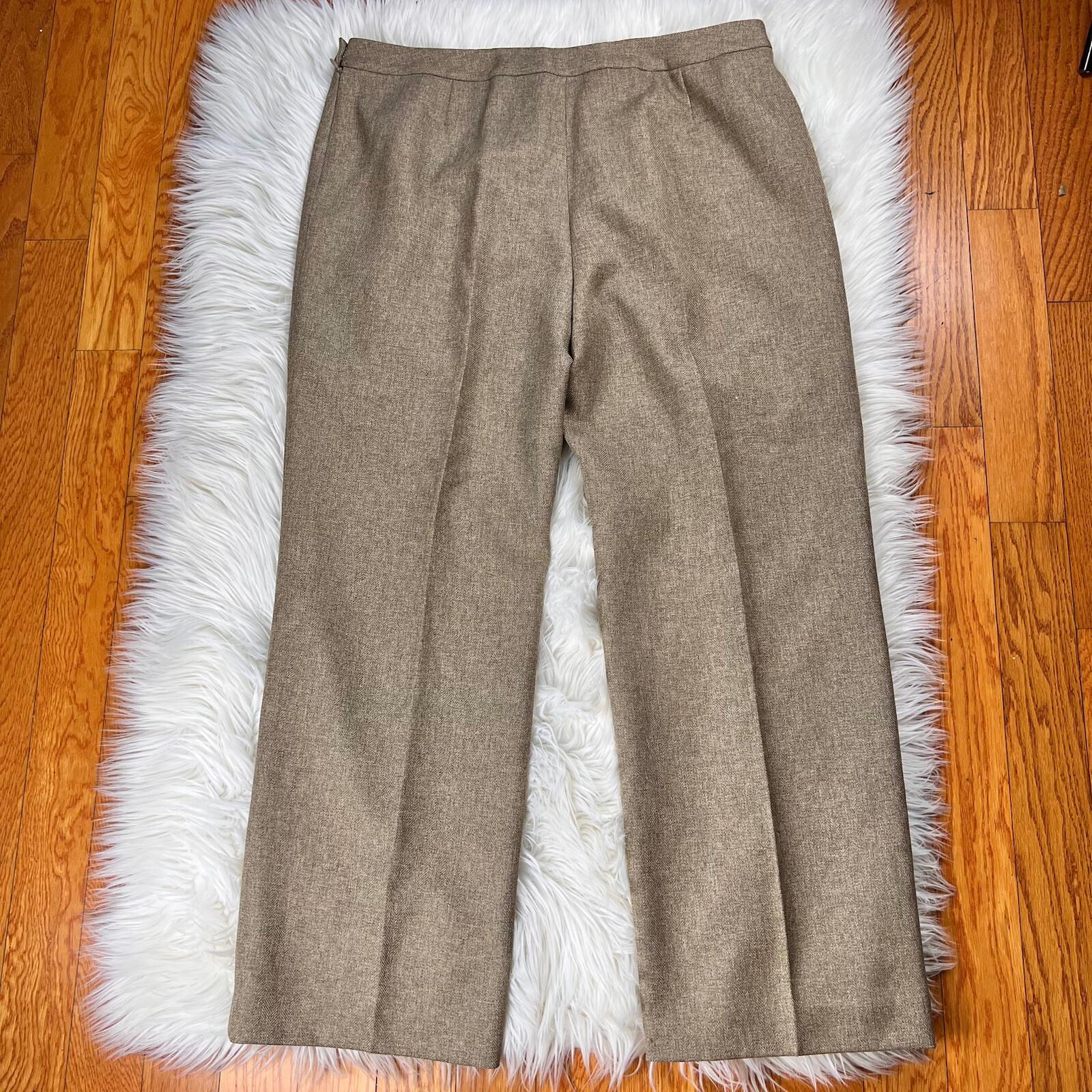 Le Suit Polyester Pant Suit Scarf Size 18 Peanut Notch Collar 3PC Faux pockets