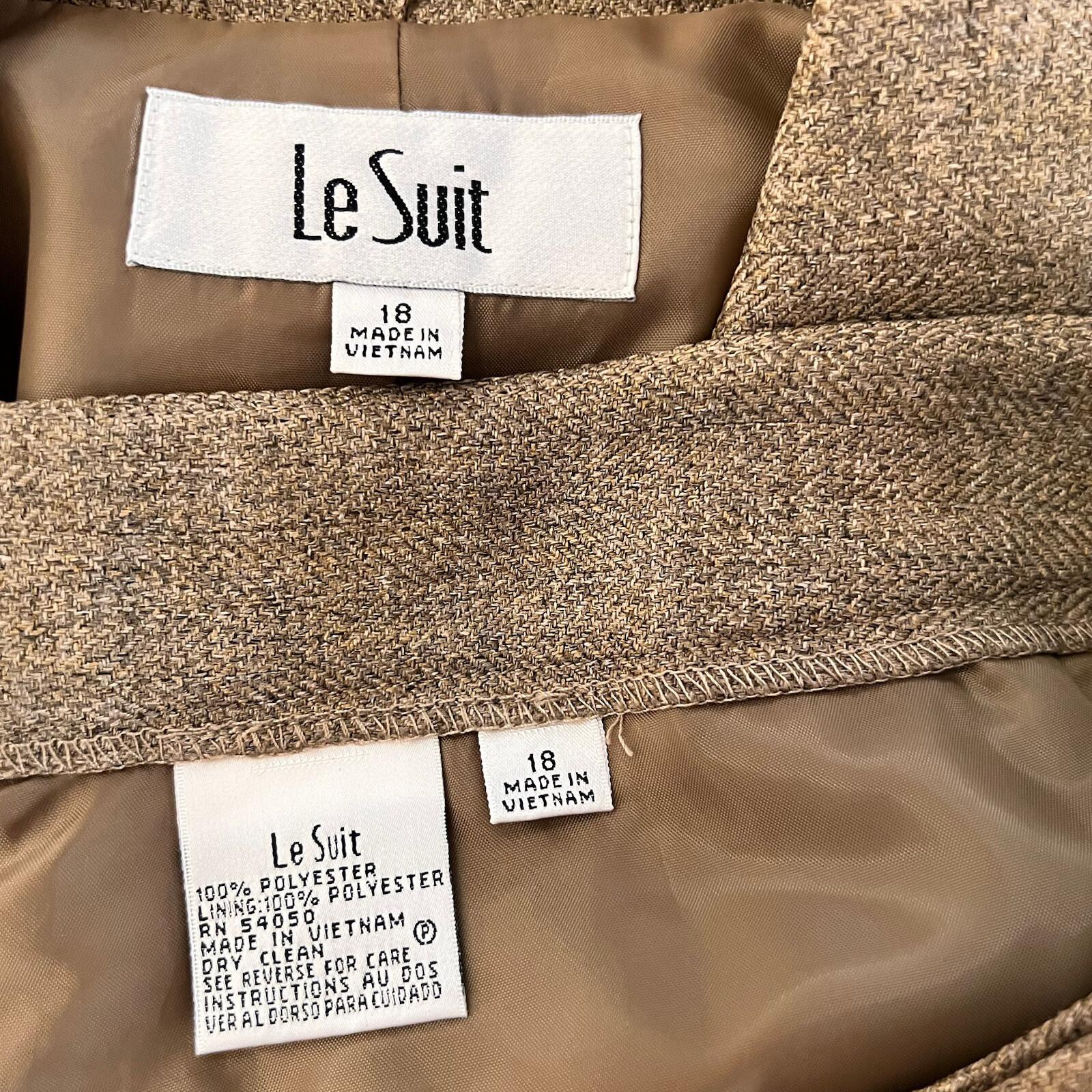 Le Suit Polyester Pant Suit Scarf Size 18 Peanut Notch Collar 3PC Faux pockets