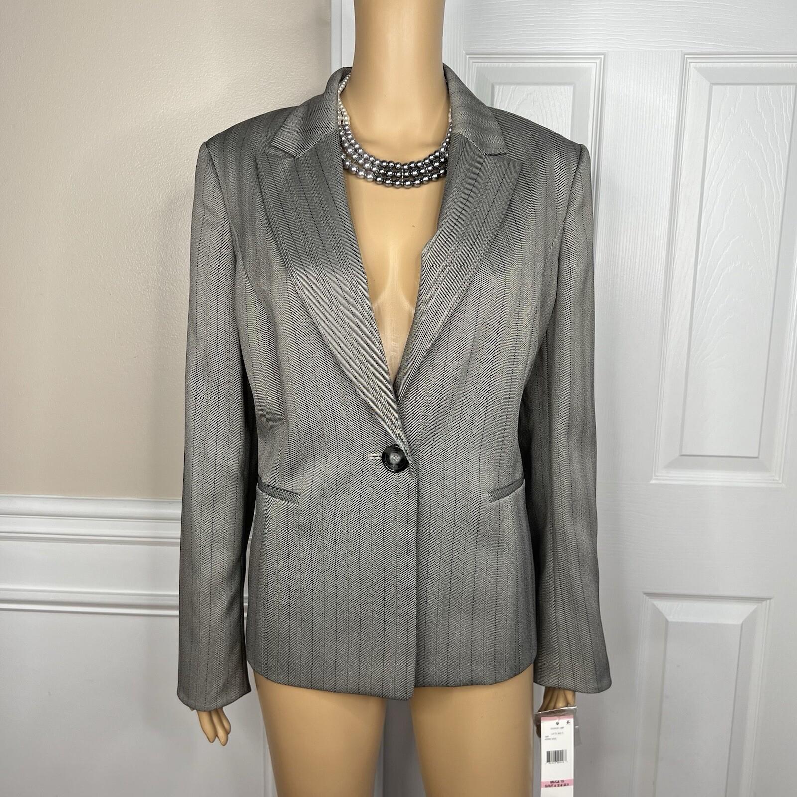 Le Suit Polyester Pant Suit Size 10 Sand Striped Peak Collar Business 2PC New