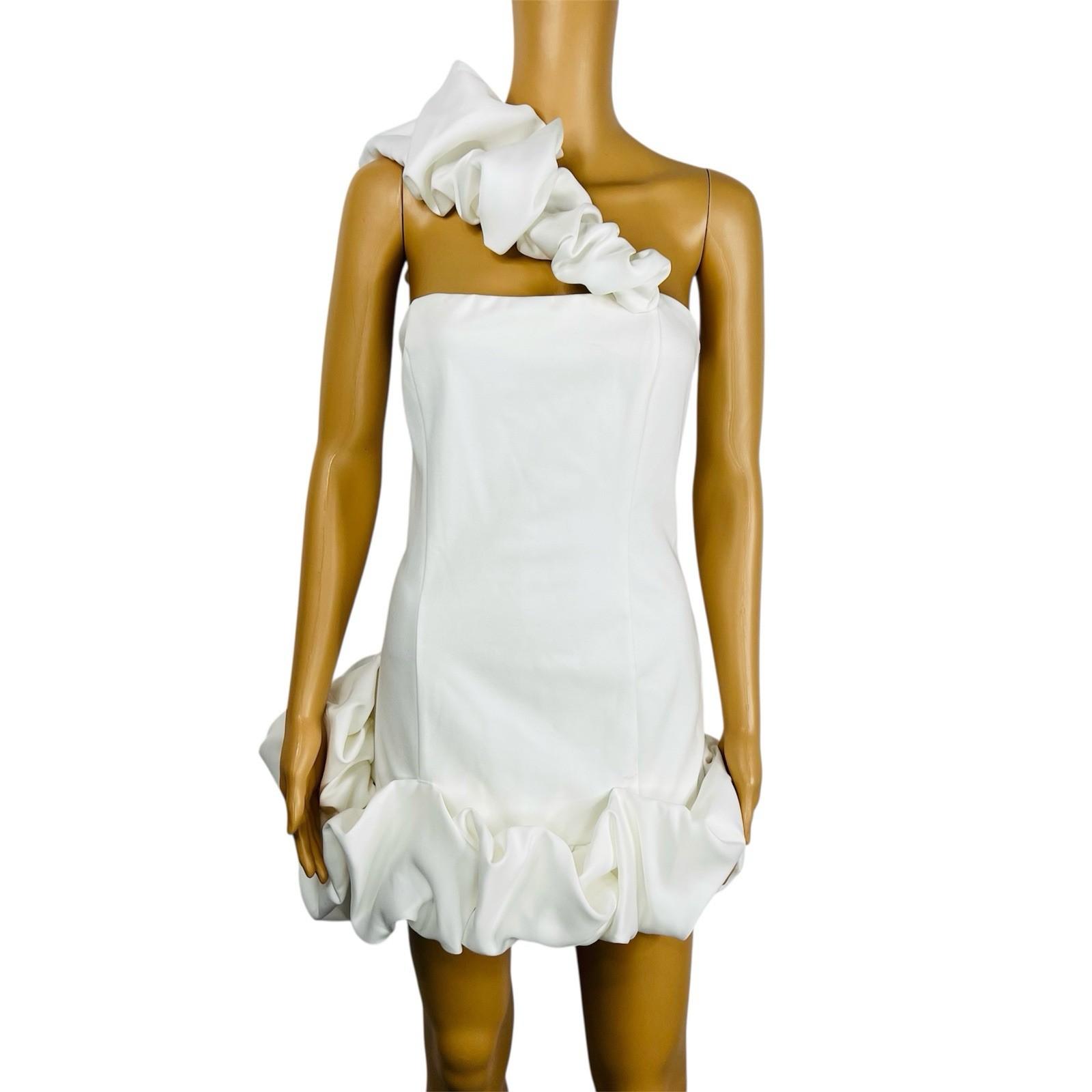 10-267.jpg Fashion Nova Scuba Material Ruffle One shoulder Mini Dress Size M White Stunning