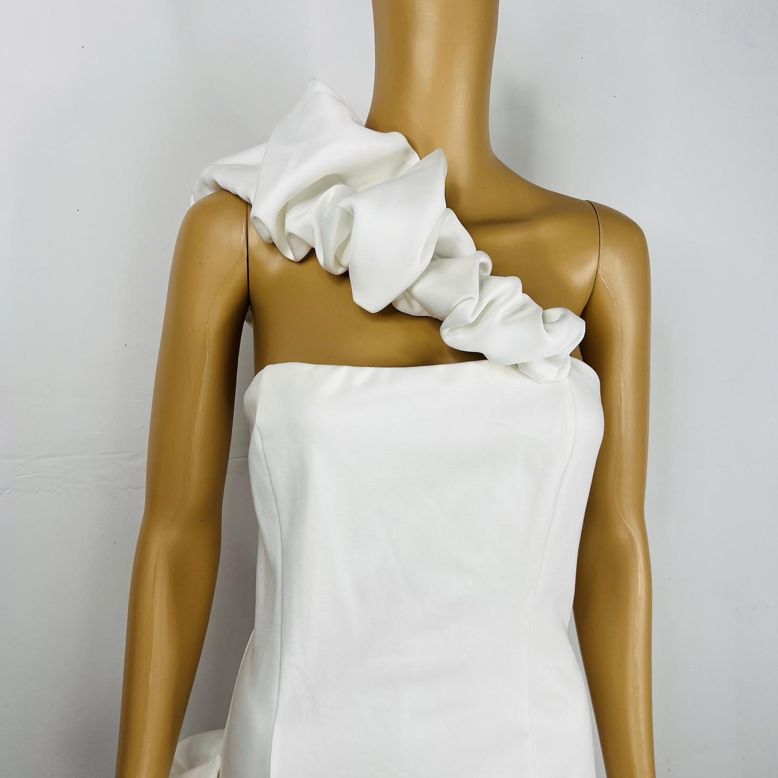 10-273.jpg Fashion Nova Scuba Material Ruffle One shoulder Mini Dress Size M White Stunning