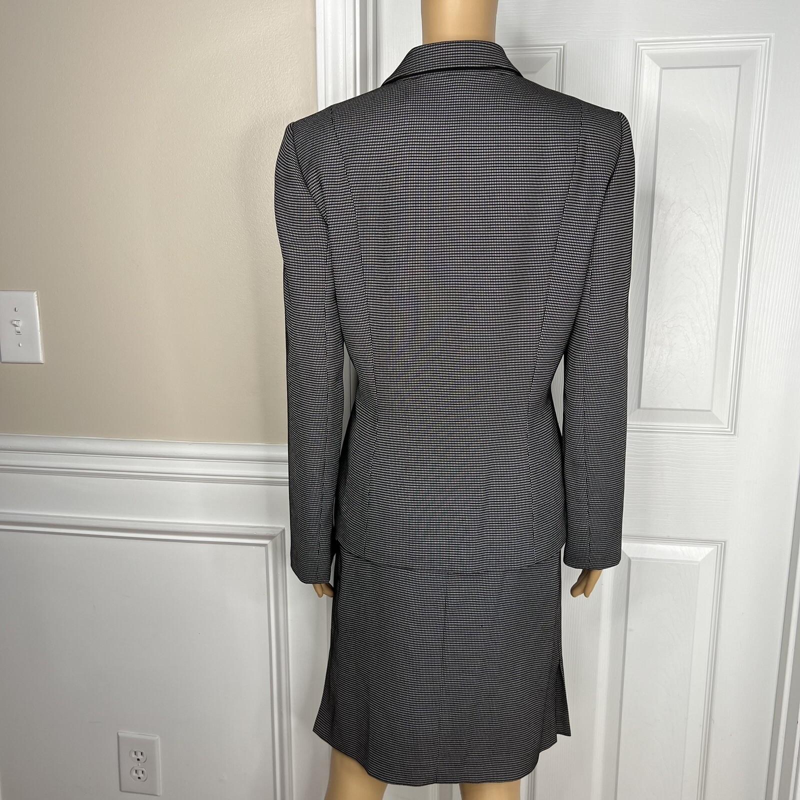 Tahari ASL Polyester Blend Skirt Suit Size 10 Black White 2PC Women Notch Collar