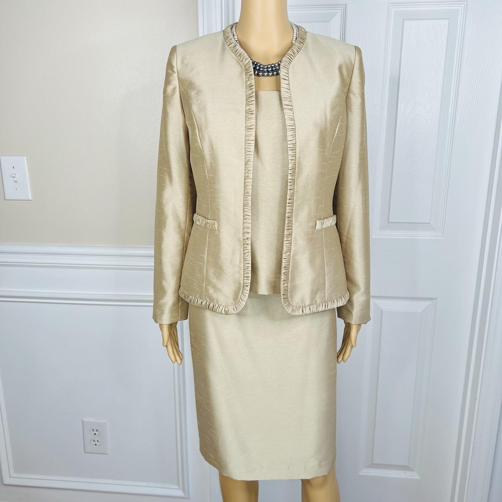 Kasper Polyester Skirt Suit Top Size 4 Gold Lined Open Front Faux Pockets 3PC