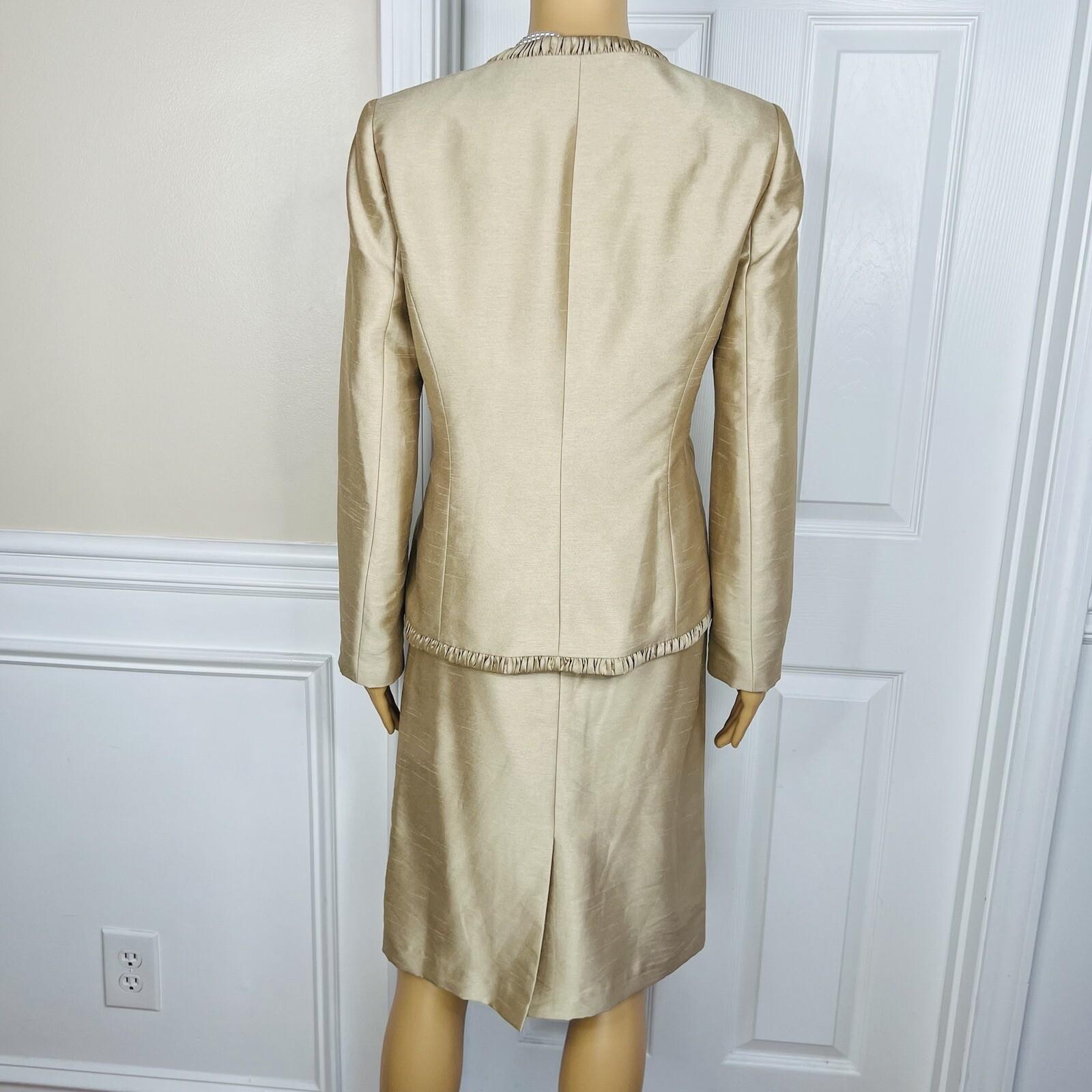 Kasper Polyester Skirt Suit Top Size 4 Gold Lined Open Front Faux Pockets 3PC