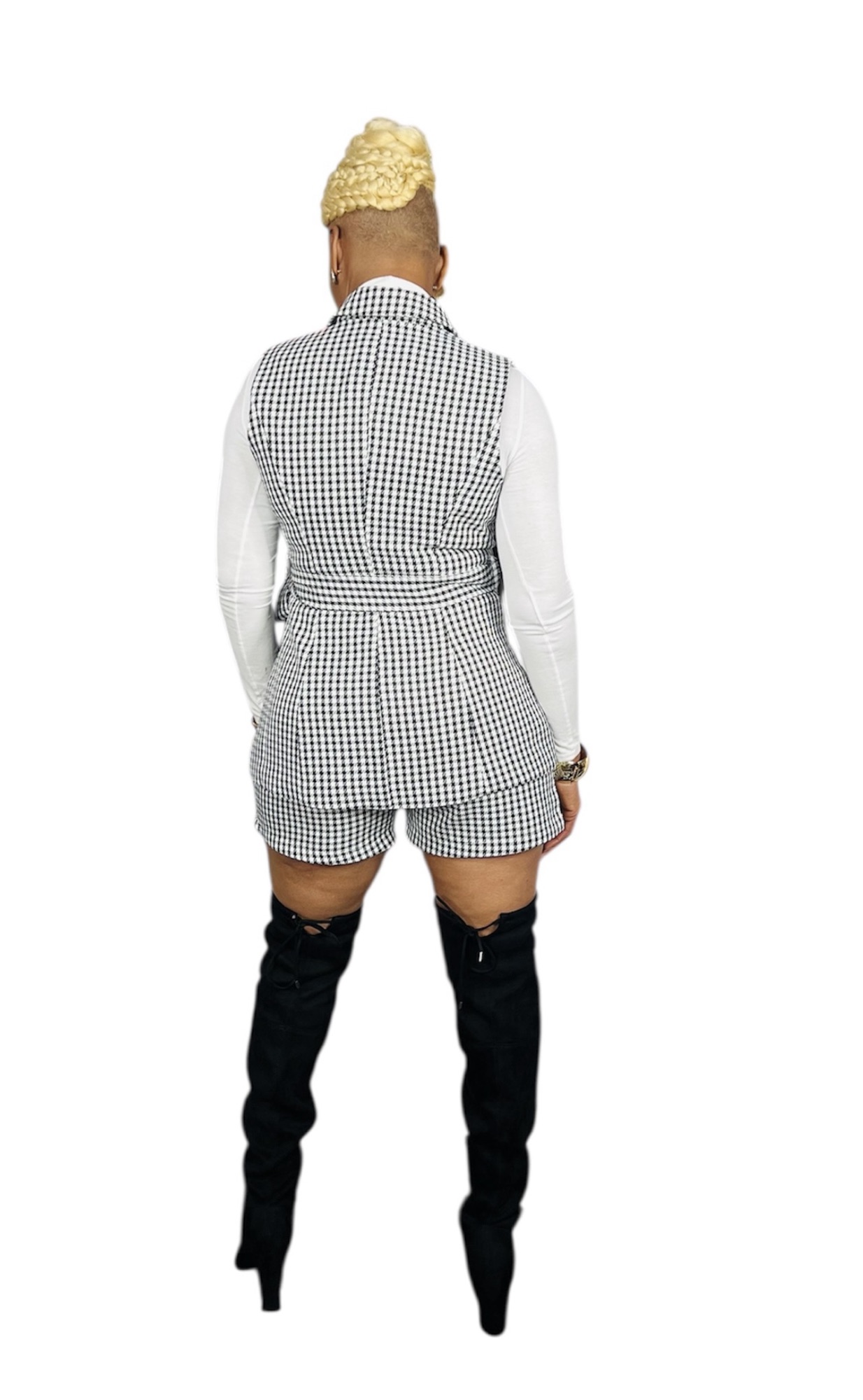 New Fashion Nova Houndstooth Belted Short Set Size L