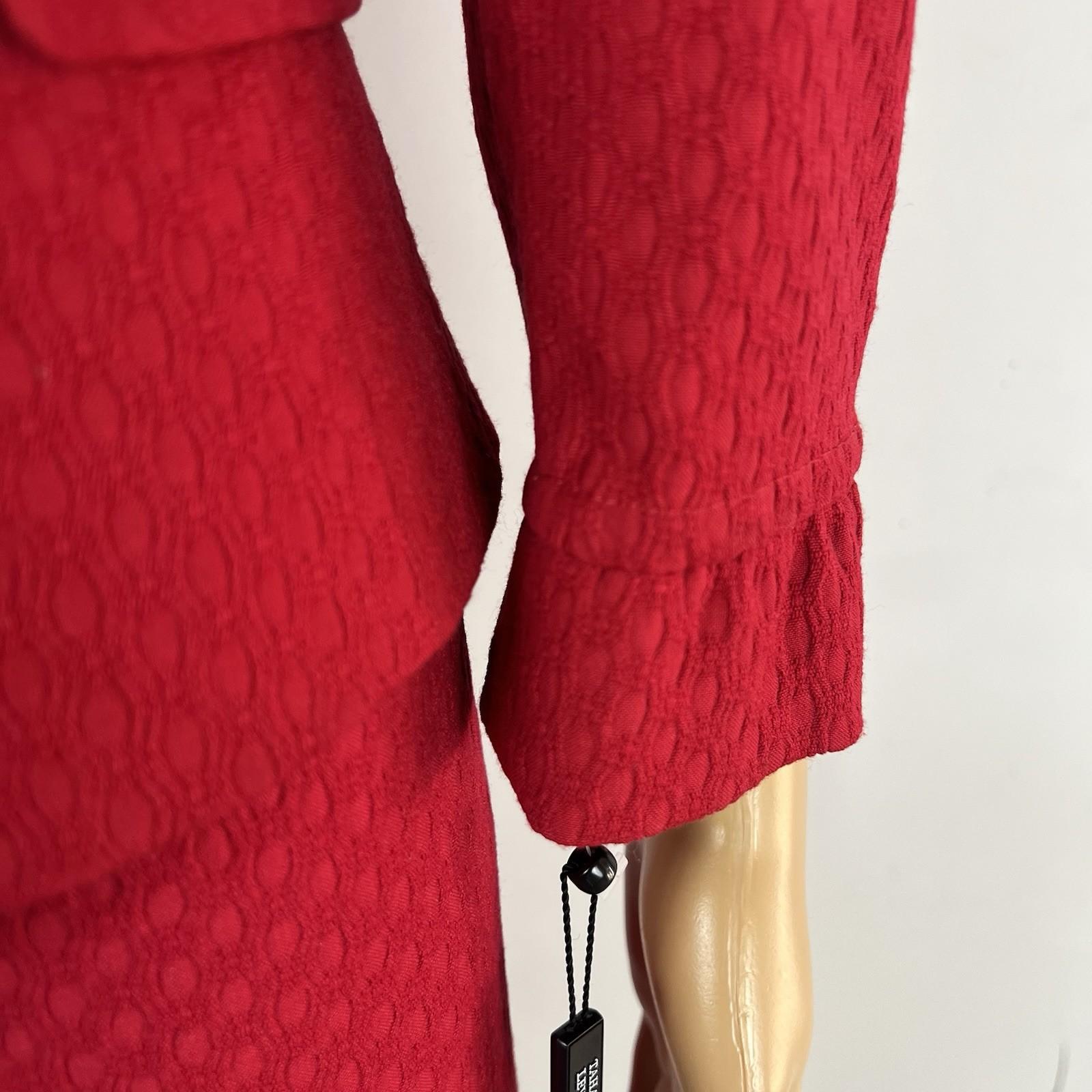 Tahari ASL Women Skirt Suit Size 10 Ruby Red Ruffle Collar Cuff Lined 2PC Career