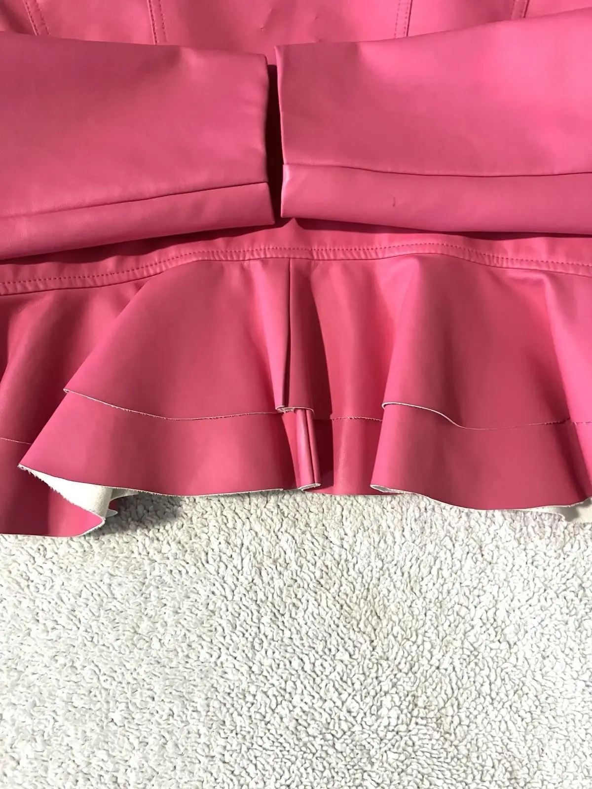 10-283.jpg New York & Co Faux Leather Peplum Hem Moto Jacket M Pink Tiered Cool Girl Chic