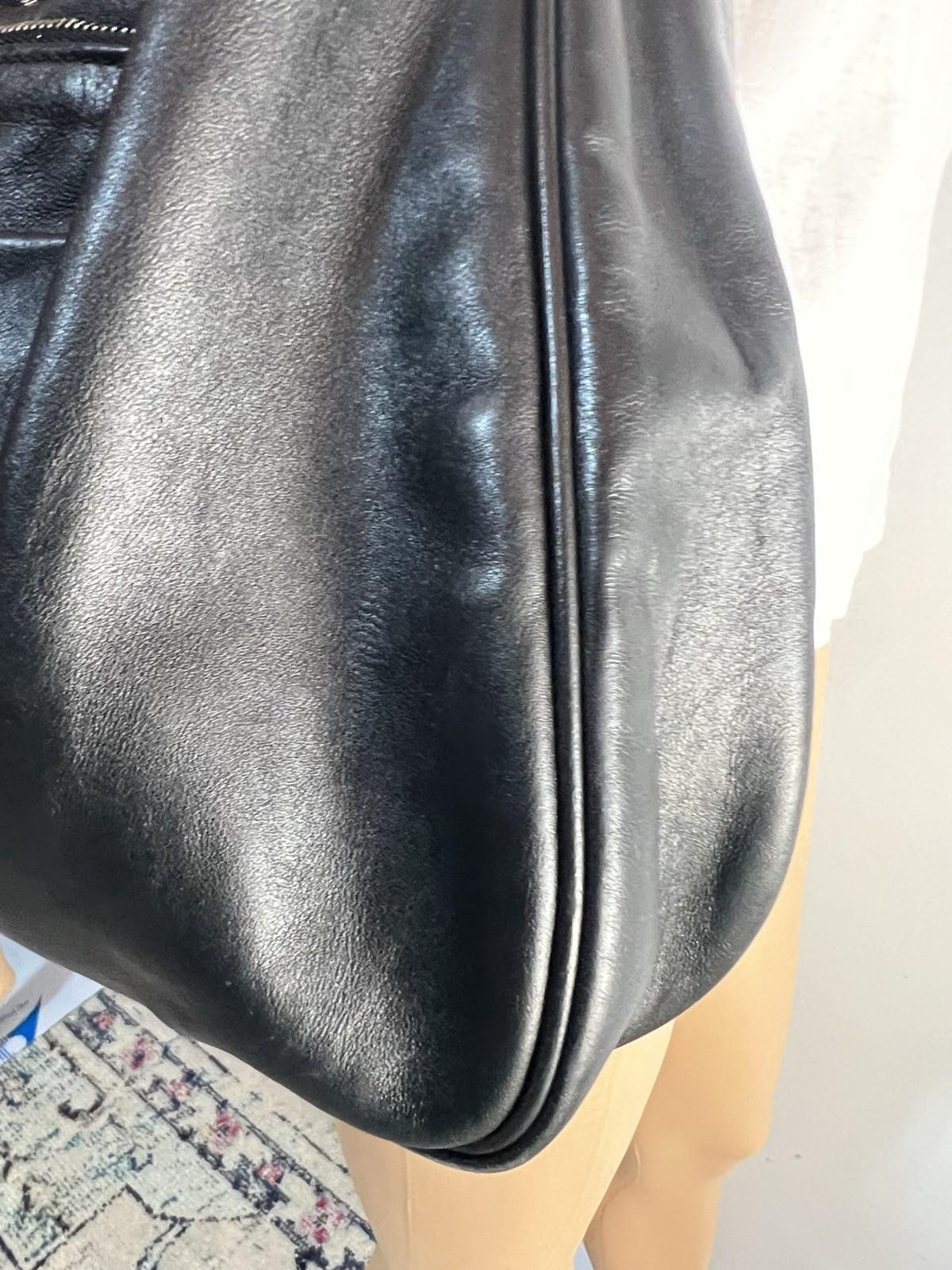 Longchamp Leather Hobo Bag Black Large Shoulder  Tote Zip Up Pockets