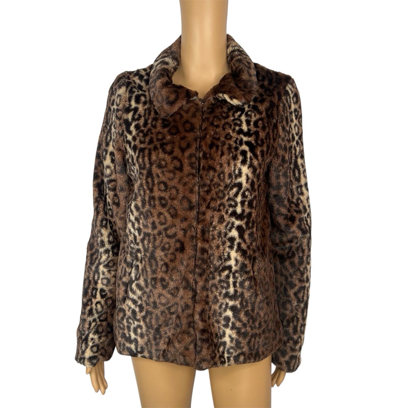 10-60.jpg Betsy Johnson Leopard Print Faux Fur Jacket Size S Soft Comfy Pockets Brown New