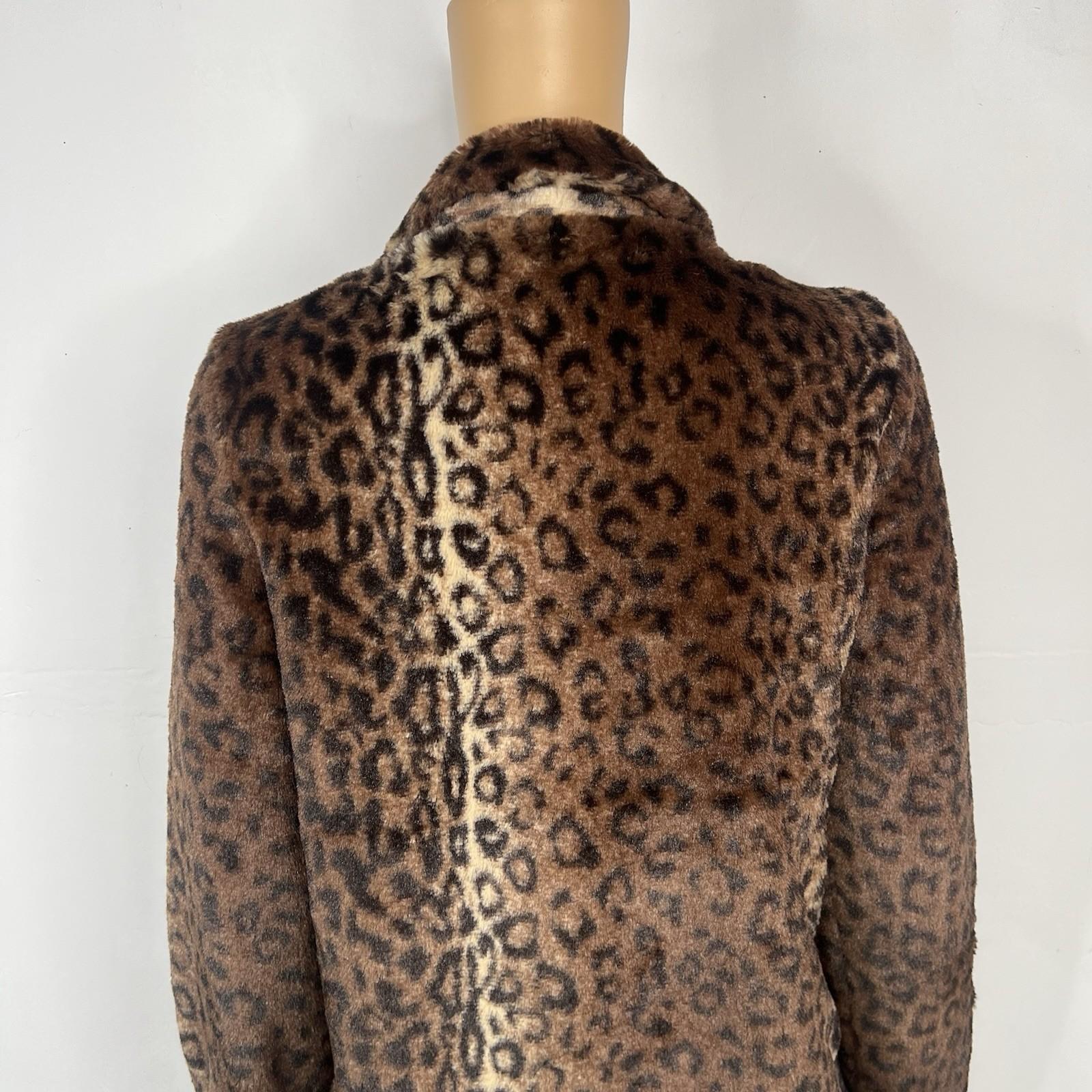 10-64.jpg Betsy Johnson Leopard Print Faux Fur Jacket Size S Soft Comfy Pockets Brown New
