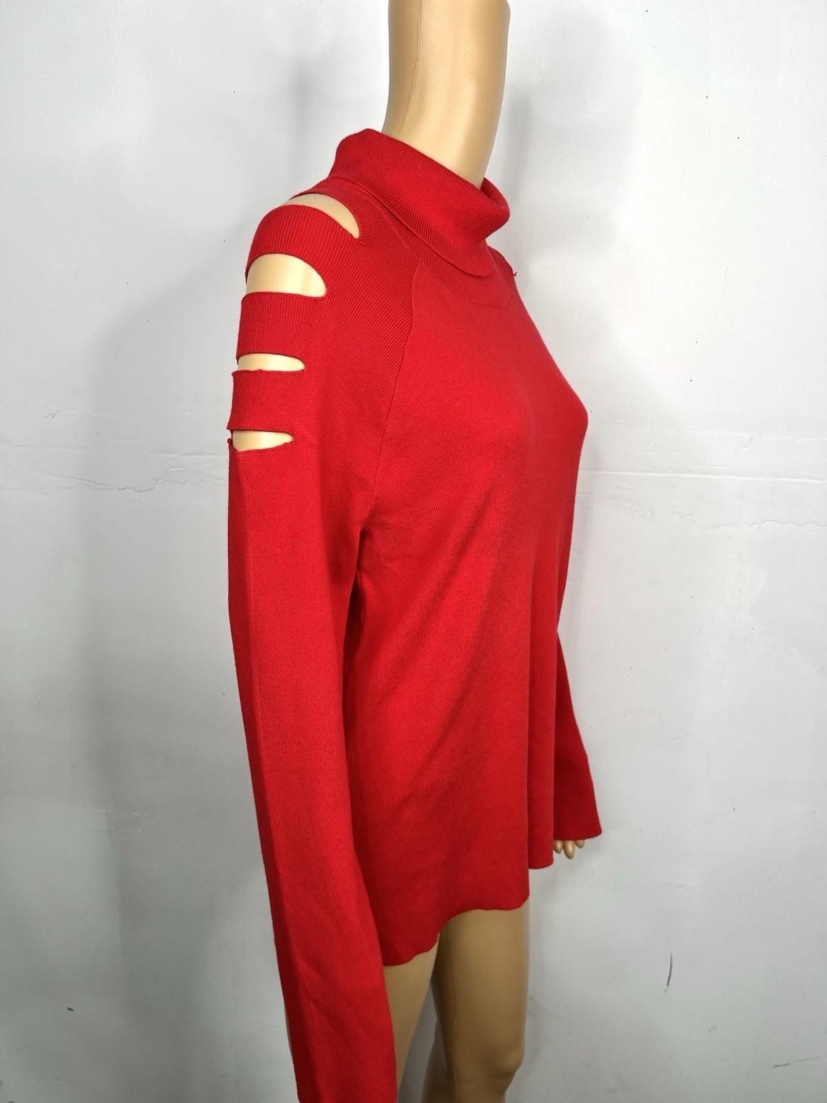 Cyrus Women Turtleneck Sweater Size M Red CuT Out Sleeves High Low Knit New