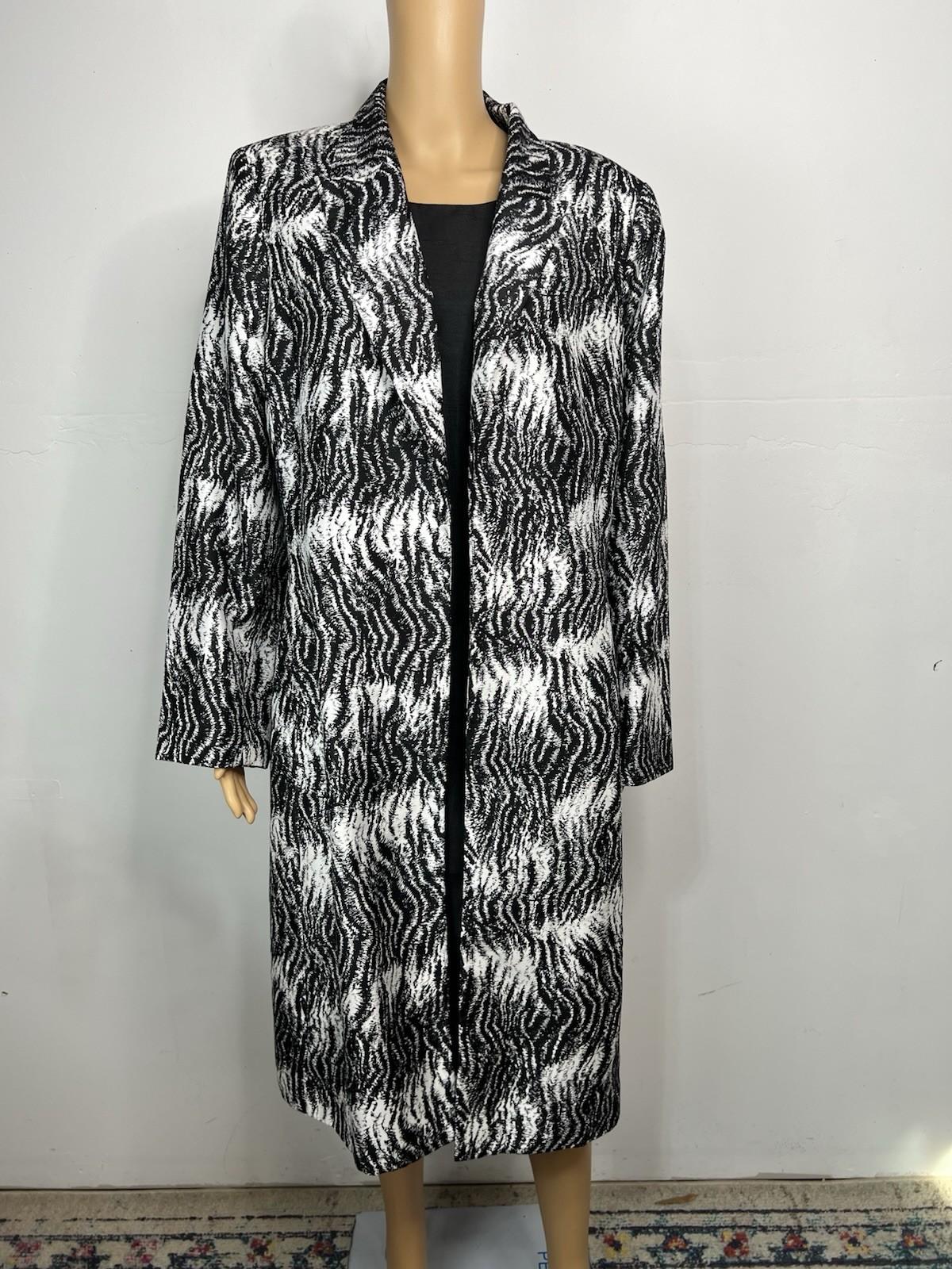 Le Suit Polyester Dress Suit Size 16 Black White Open Front Lined 2PC Timeless