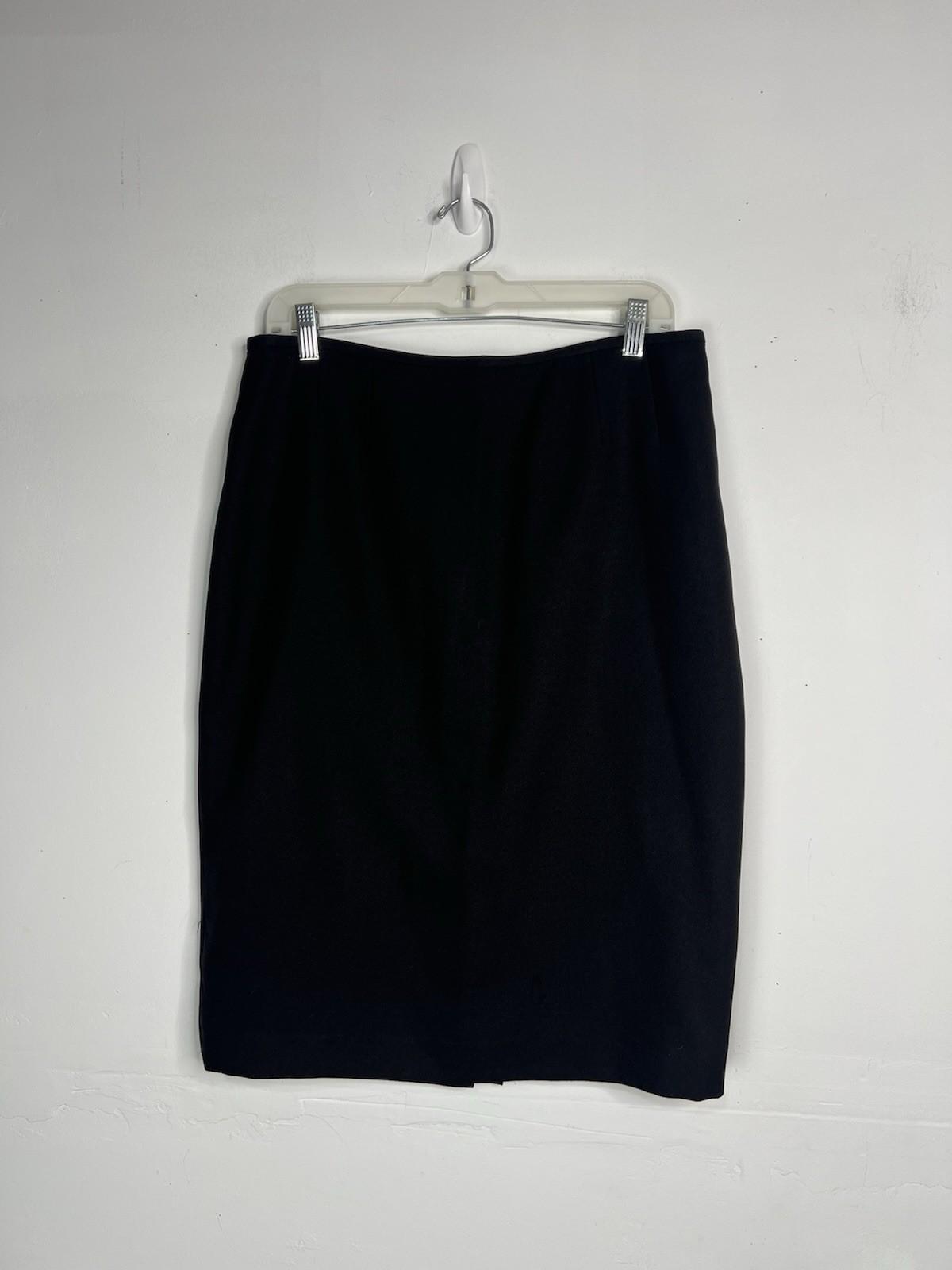 Le Suit Women Polyester Skirt Suit Size 10 Black Notch Collar Cocktail  2PC