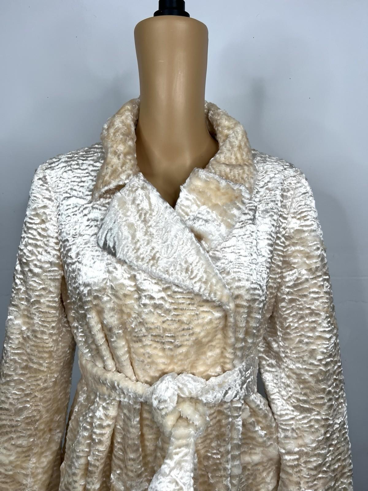 INC Int Concepts Women Faux Fur Texture Coat Size M Double Breasted Belted Cute