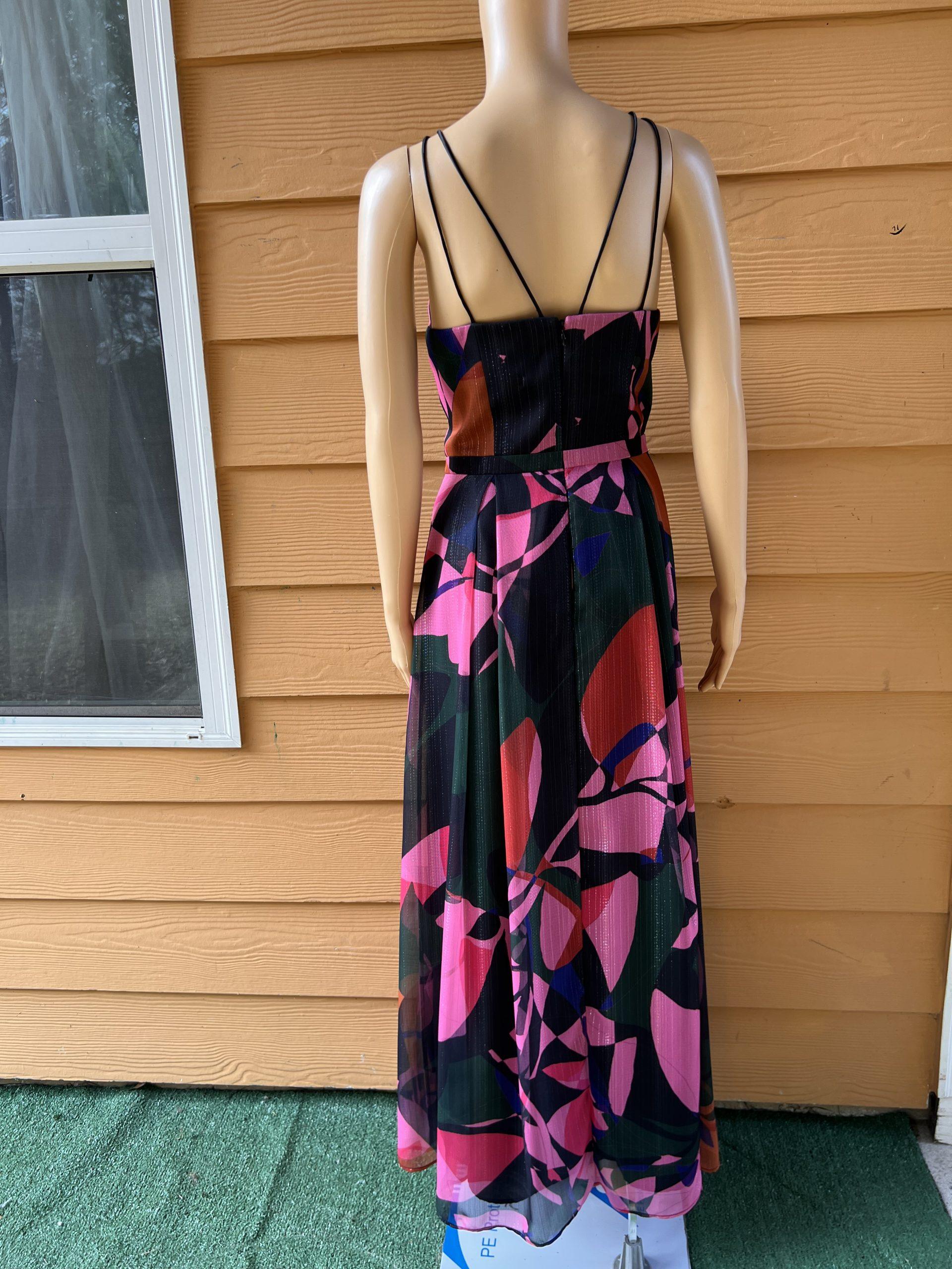 Phoebe Maxi Floral Dress Size 8 Multicolor Flowy Strappy Sleeves Pleated