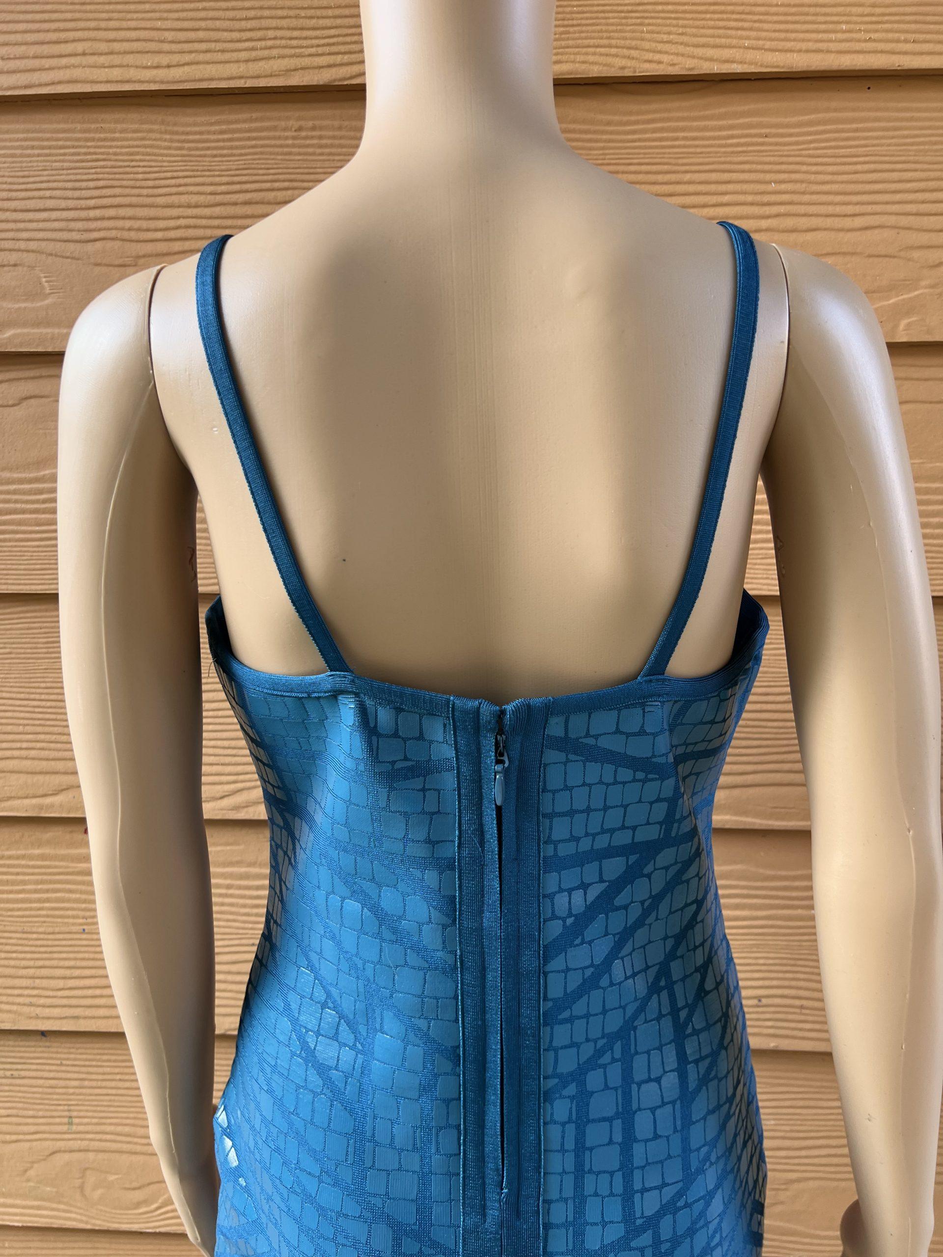 Sentimental NY Bodycon Bandage Dress L Turquoise Spaghetti Straps Deep V Neck