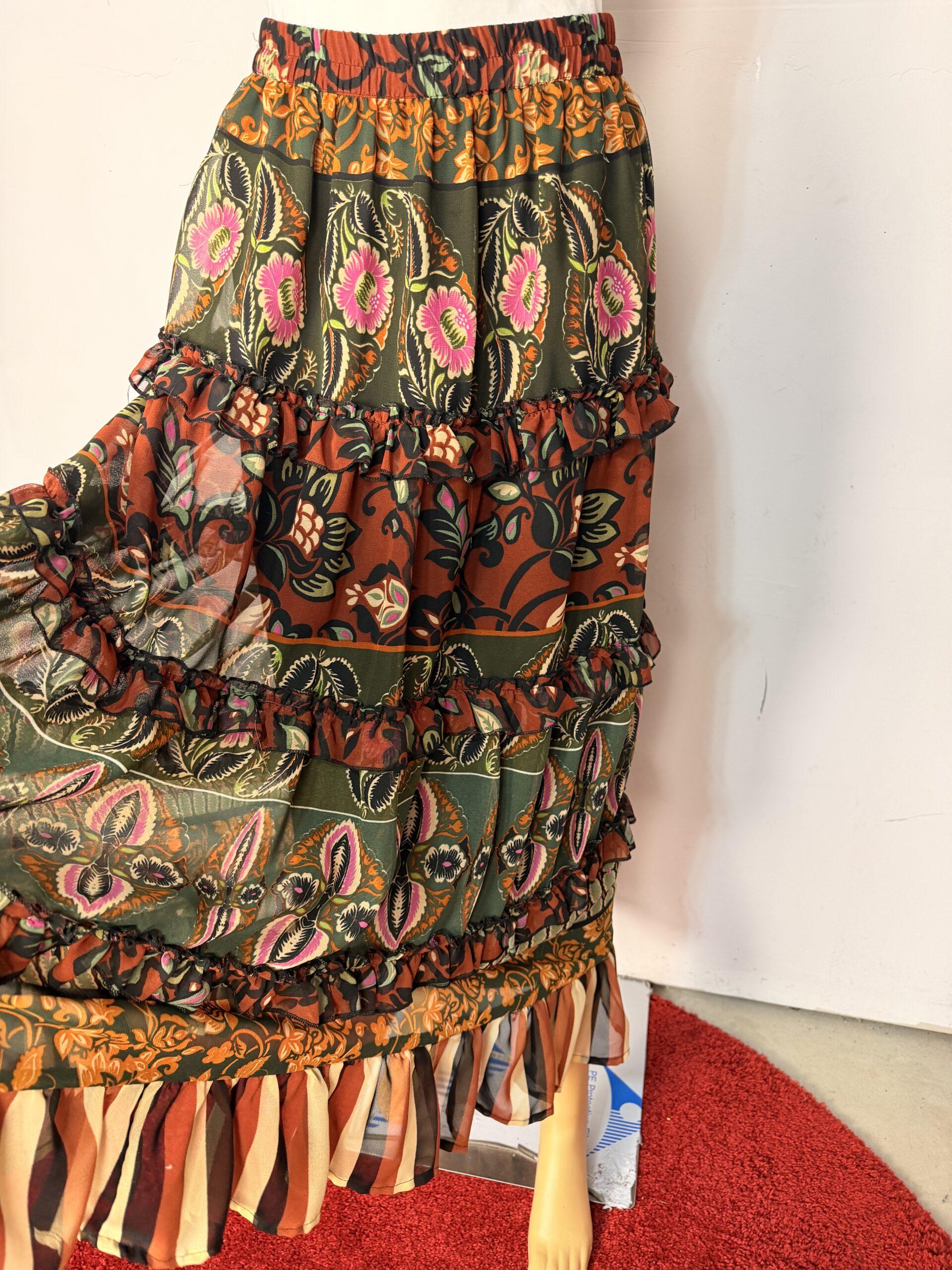 IMG_3550 Maxi Multicolor Tiered Floral Bohemian Country Cowgirl Size M